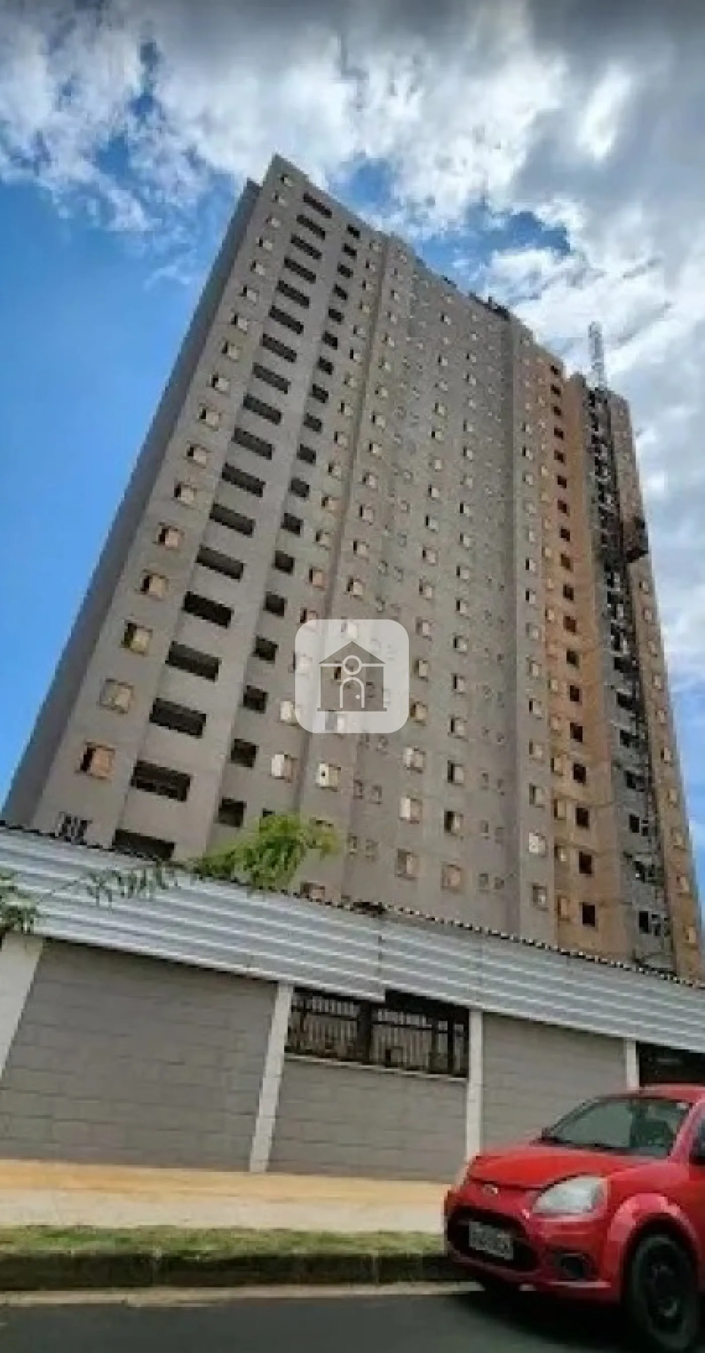Comprar Apartamento / Padrão em Uberlândia R$ 230.000,00 - Foto 2