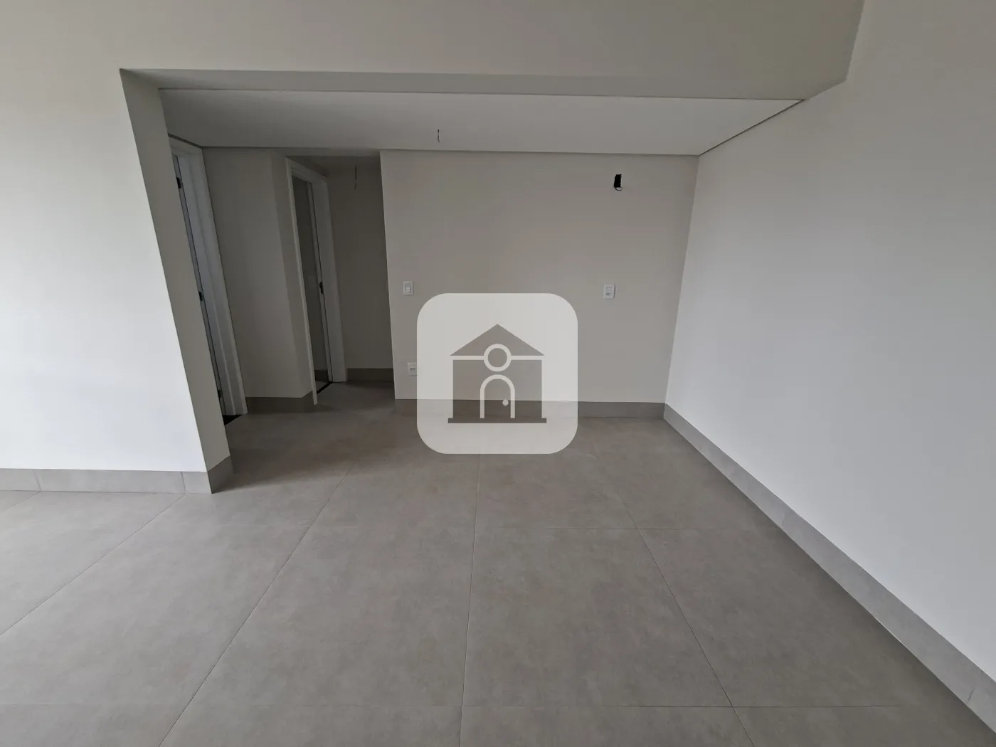Alugar Apartamento / Padrão em Uberlândia R$ 2.700,00 - Foto 6