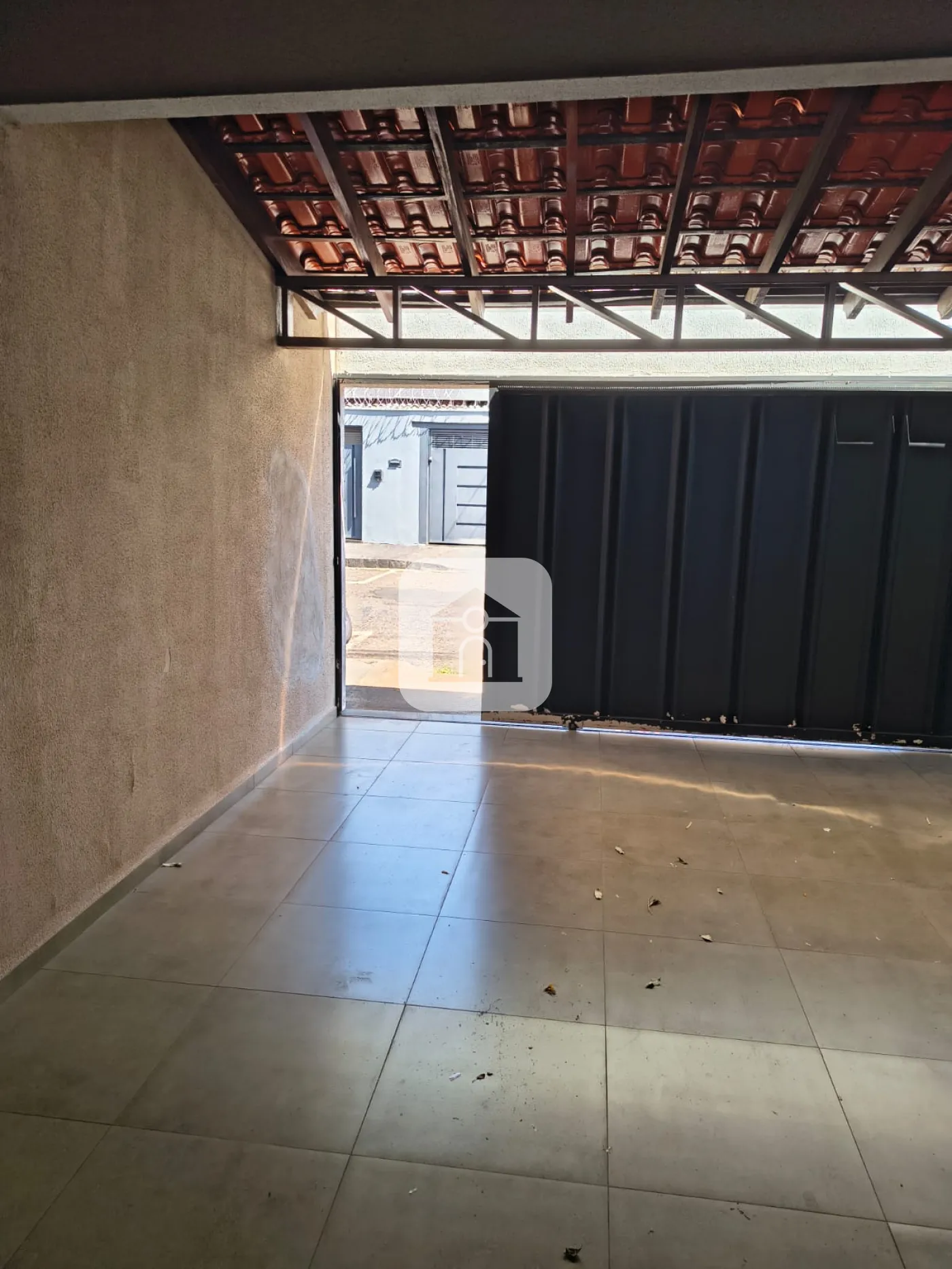 Comprar Casa / Padrão em Uberlândia R$ 600.000,00 - Foto 1