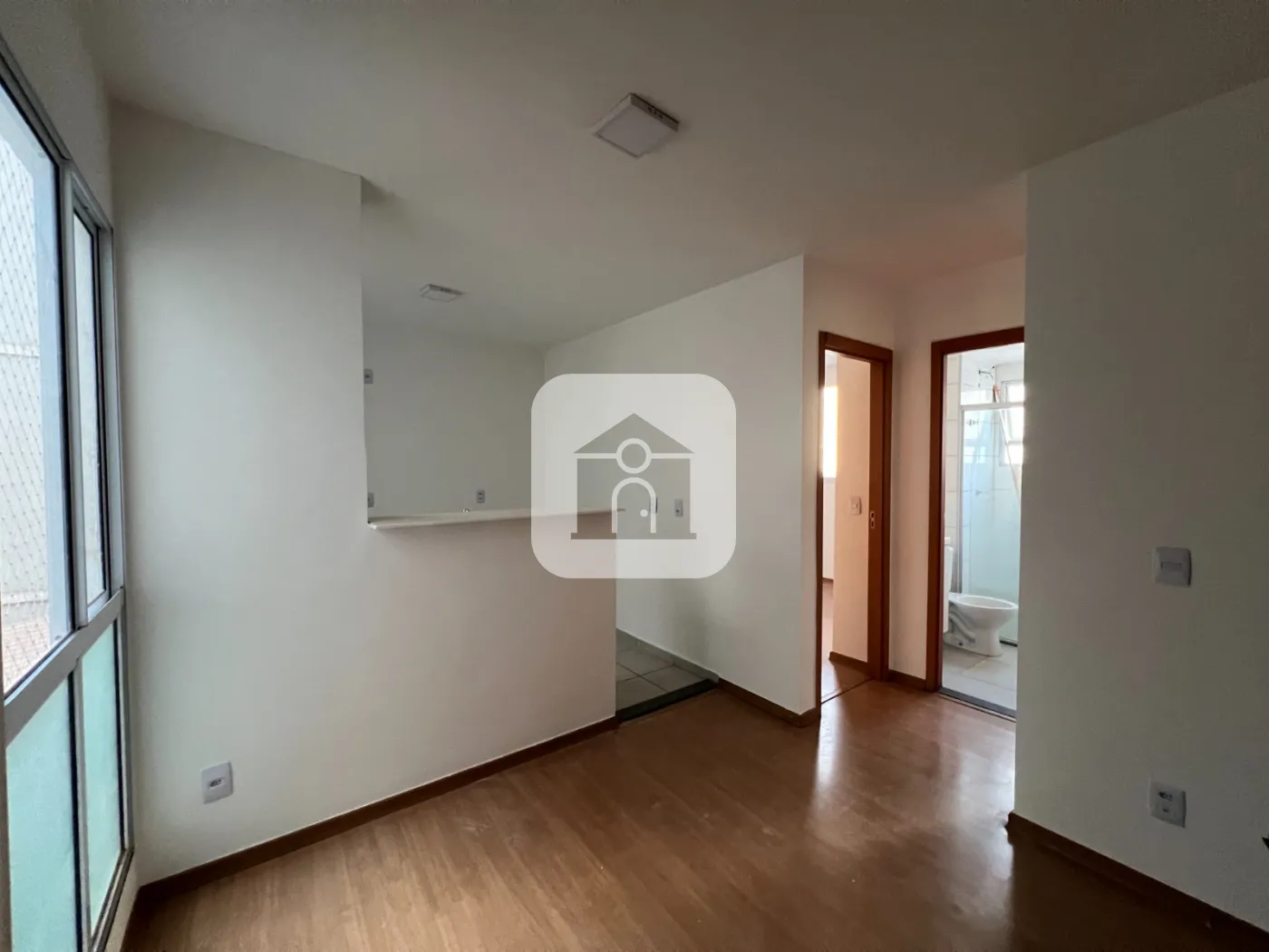 Comprar Apartamento / Padrão em Uberlândia R$ 175.000,00 - Foto 2