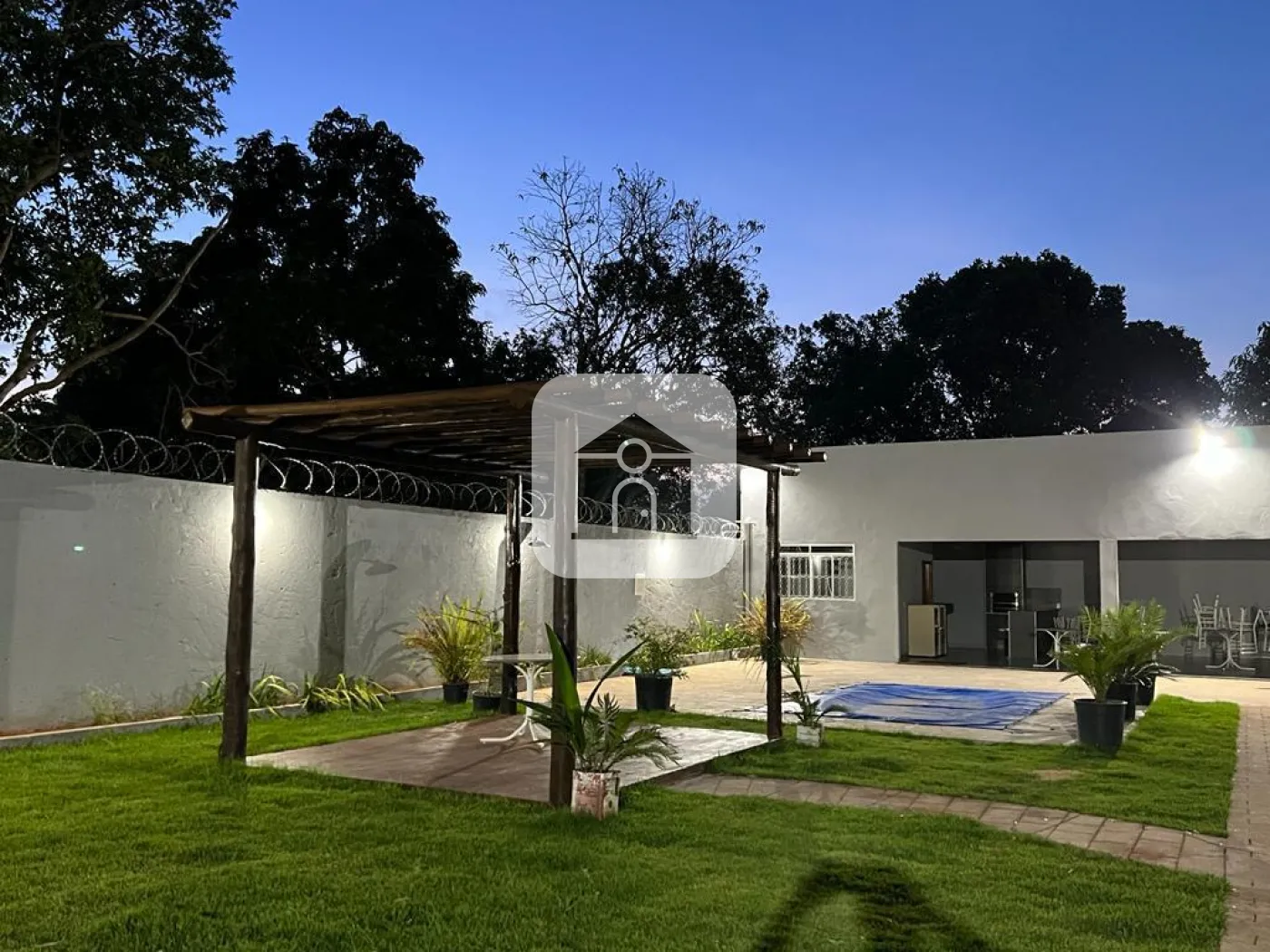 Comprar Casa / Chácara em Uberlândia R$ 450.000,00 - Foto 5