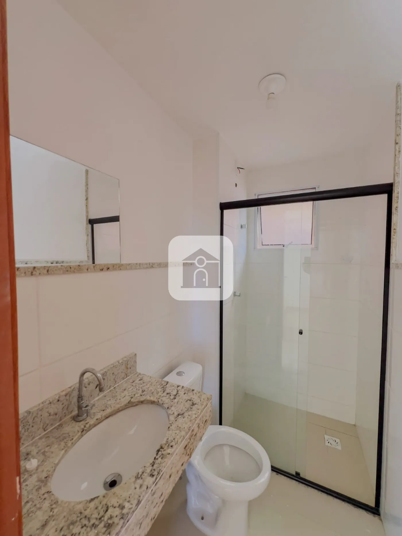 Comprar Apartamento / Padrão em Uberlândia R$ 195.000,00 - Foto 4