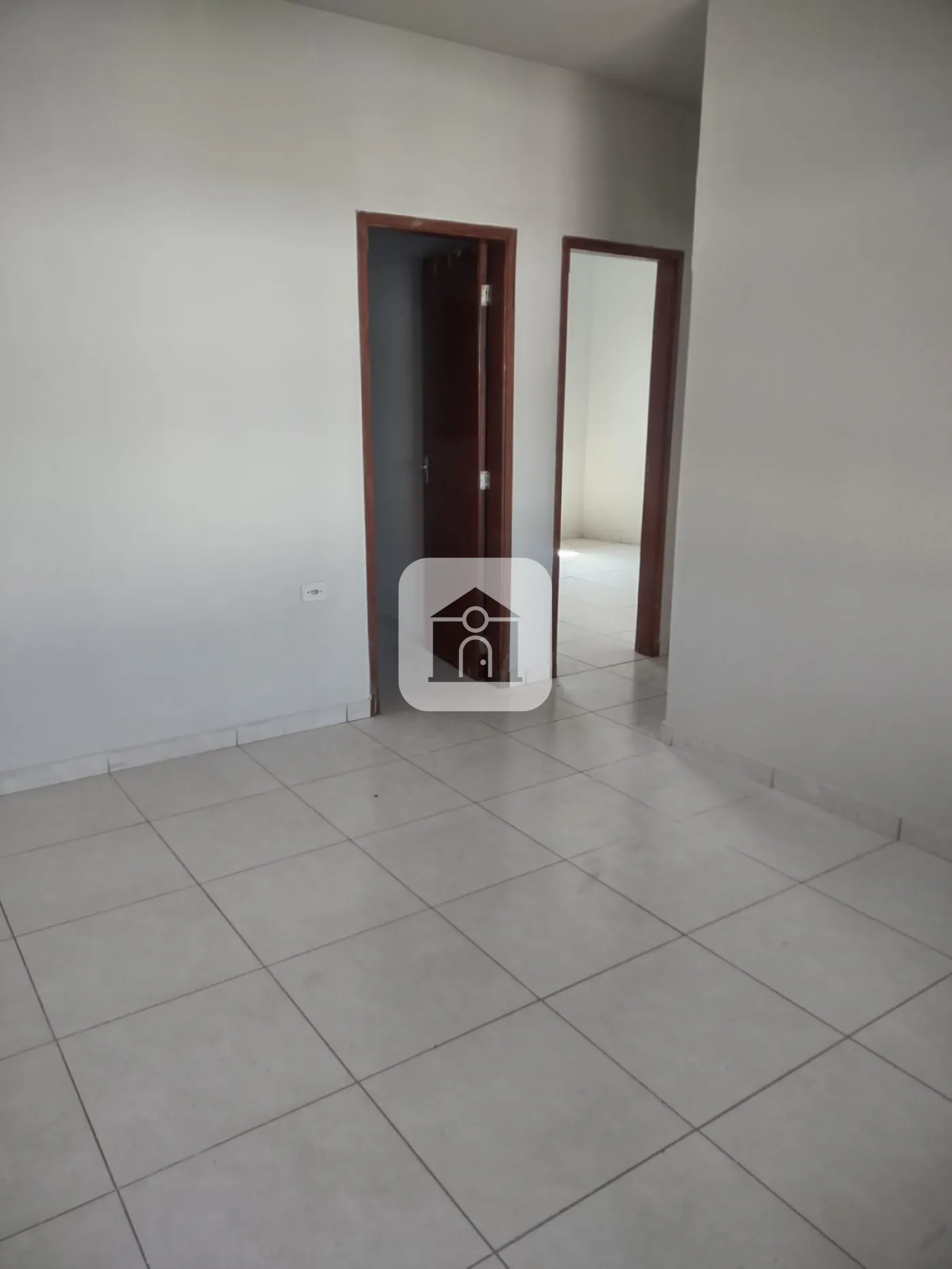 Alugar Apartamento / Sobrado em Uberlândia R$ 1.300,00 - Foto 2