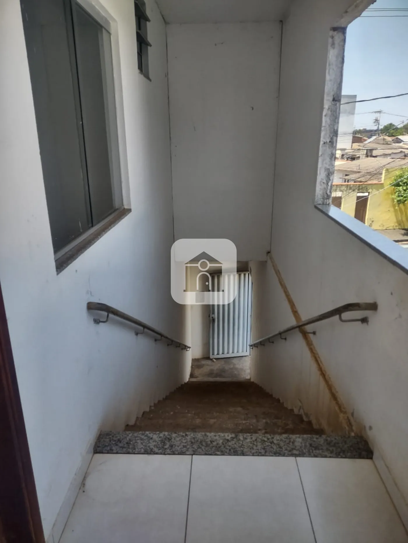 Alugar Apartamento / Sobrado em Uberlândia R$ 1.300,00 - Foto 3