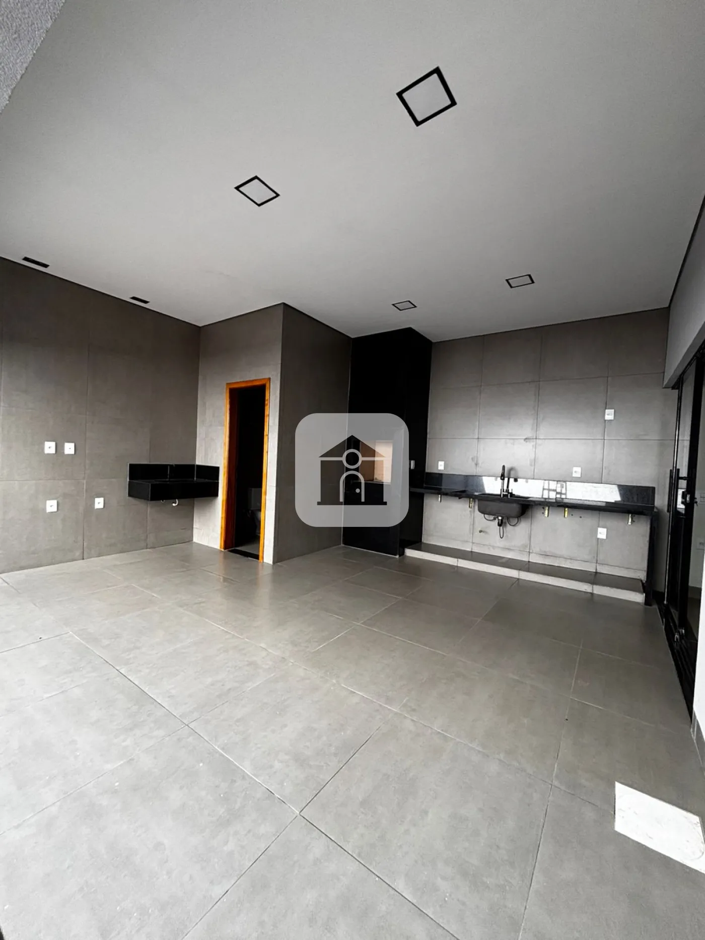 Comprar Casa / Padrão em Uberlândia R$ 990.000,00 - Foto 16