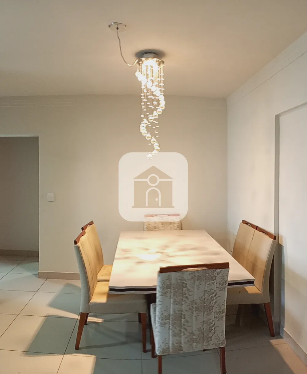Alugar Apartamento / Padrão em Uberlândia R$ 2.600,00 - Foto 1
