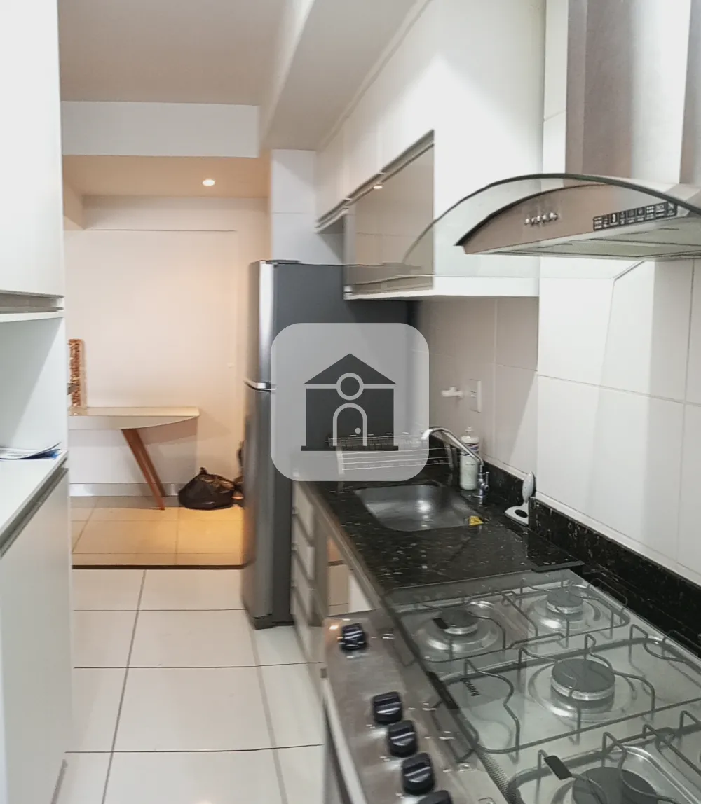 Alugar Apartamento / Padrão em Uberlândia R$ 2.600,00 - Foto 9