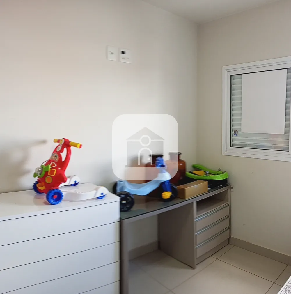 Alugar Apartamento / Padrão em Uberlândia R$ 2.600,00 - Foto 11