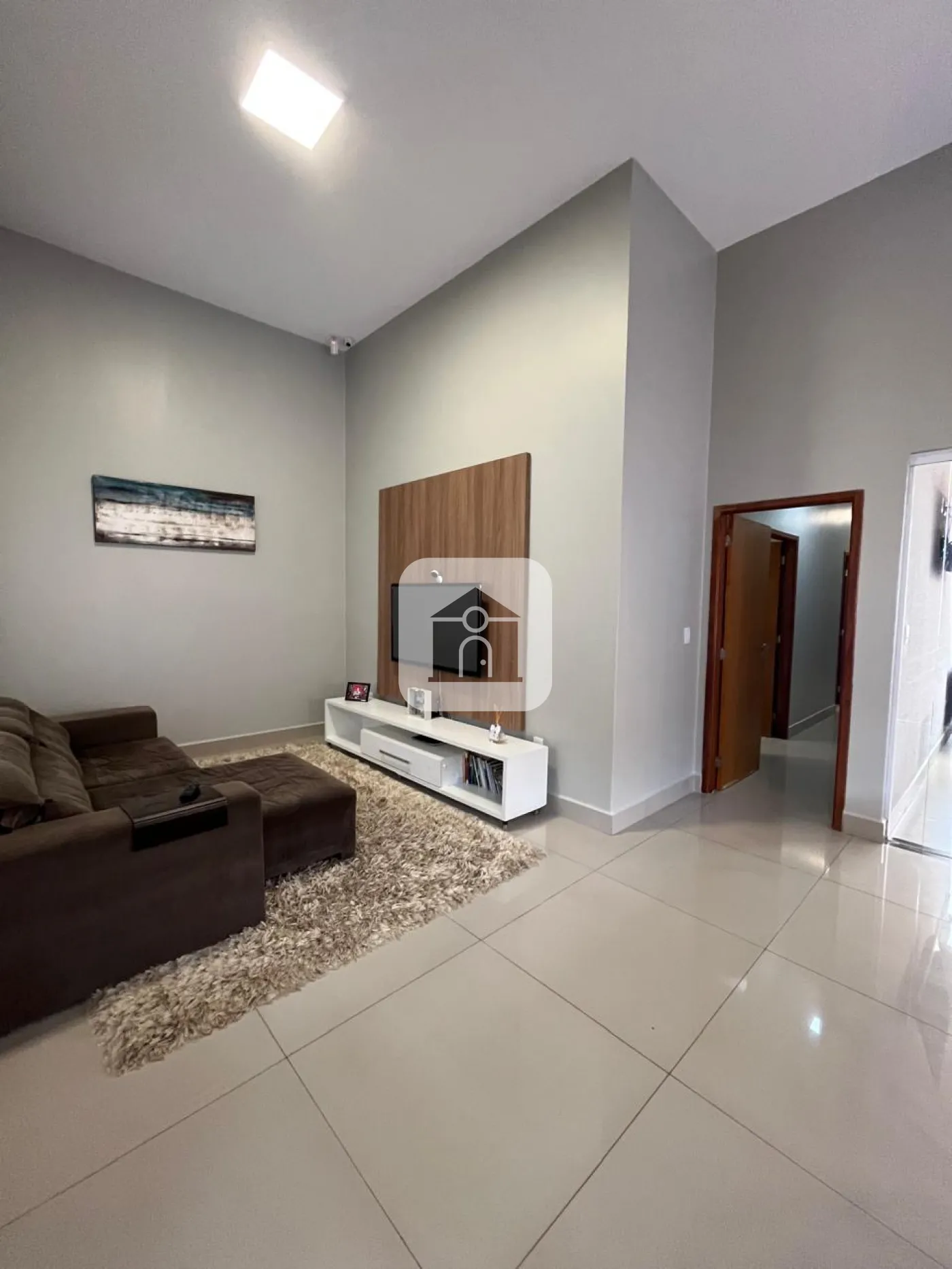 Comprar Casa / Padrão em Uberlândia R$ 950.000,00 - Foto 1