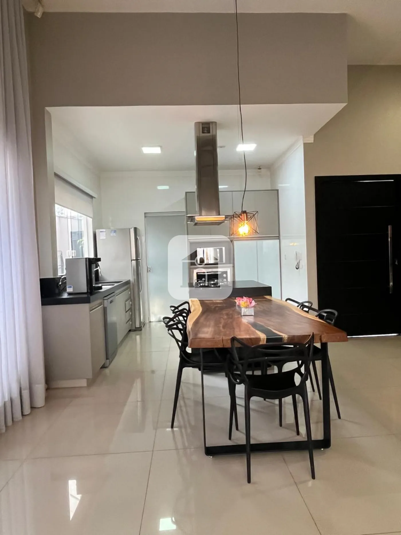 Comprar Casa / Padrão em Uberlândia R$ 950.000,00 - Foto 18