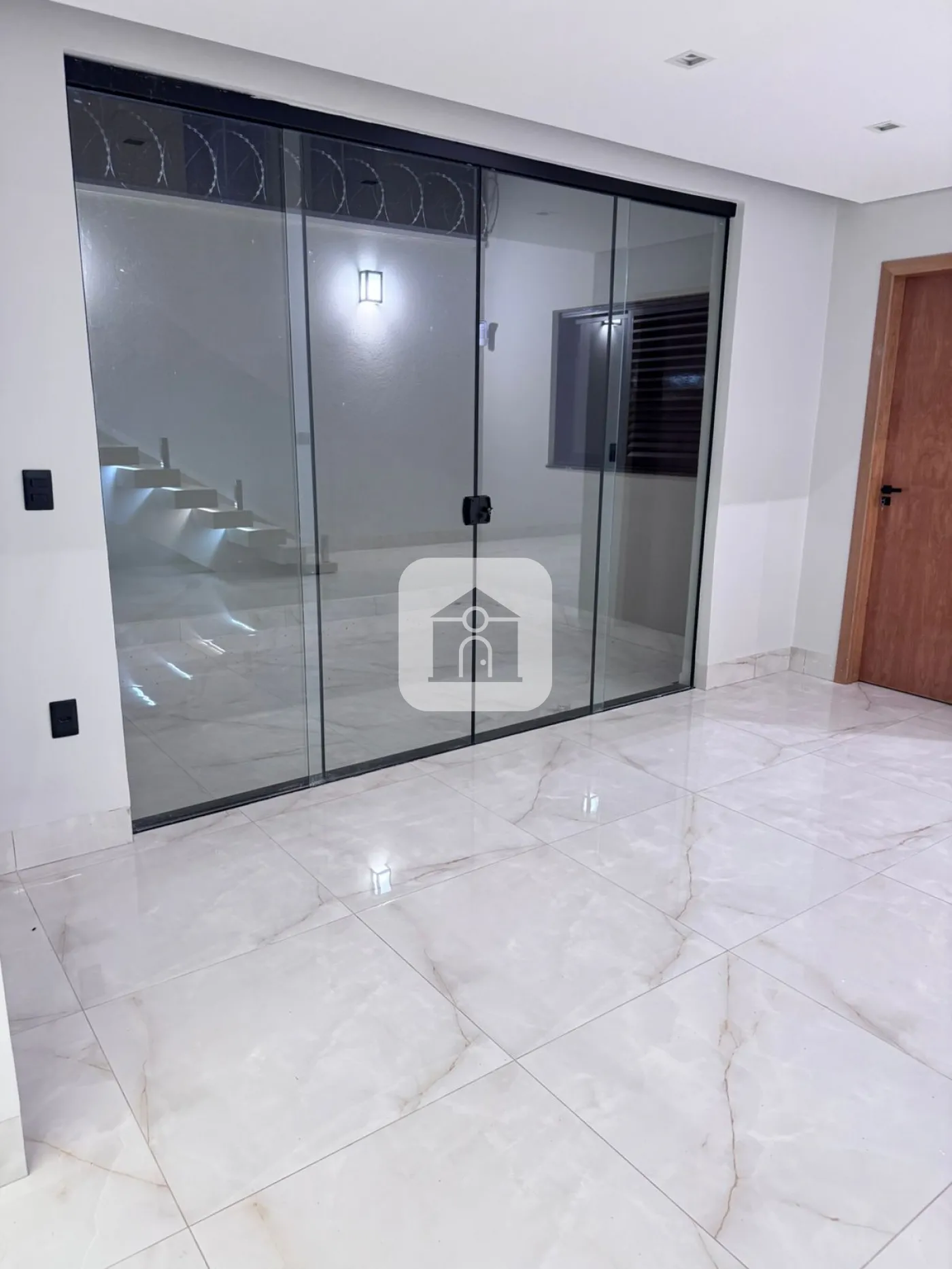 Comprar Casa / Sobrado em Uberlândia R$ 1.550.000,00 - Foto 6