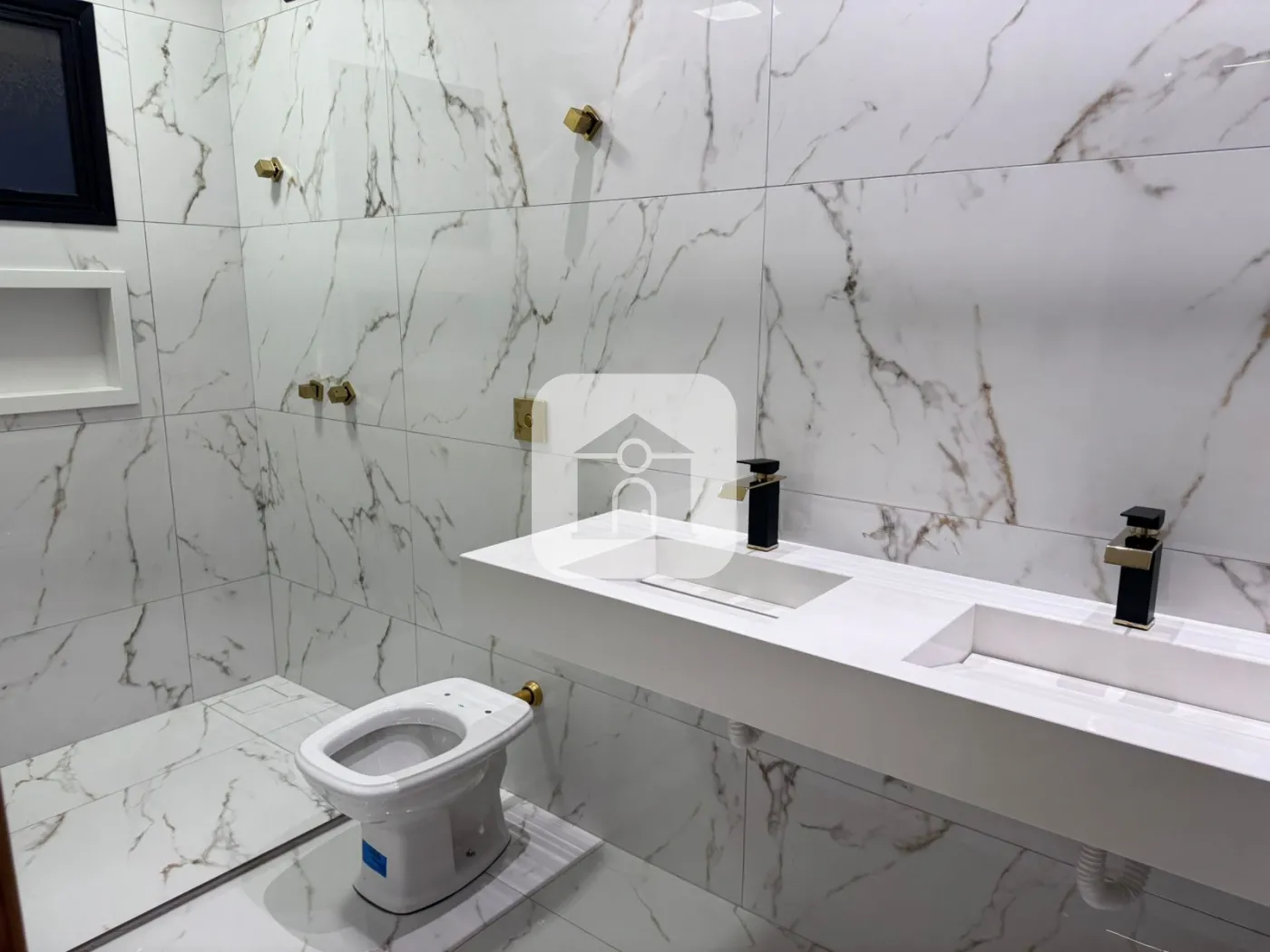 Comprar Casa / Sobrado em Uberlândia R$ 1.550.000,00 - Foto 19