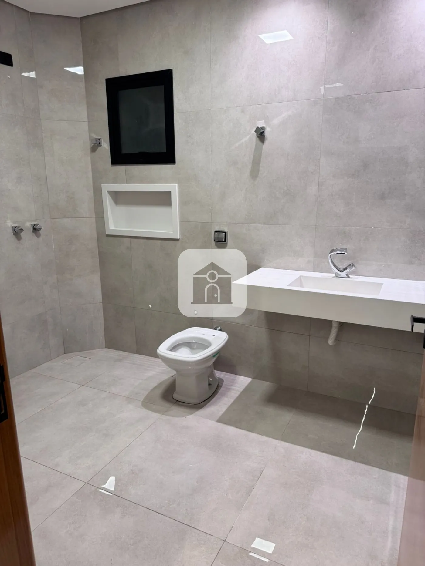 Comprar Casa / Sobrado em Uberlândia R$ 1.550.000,00 - Foto 16