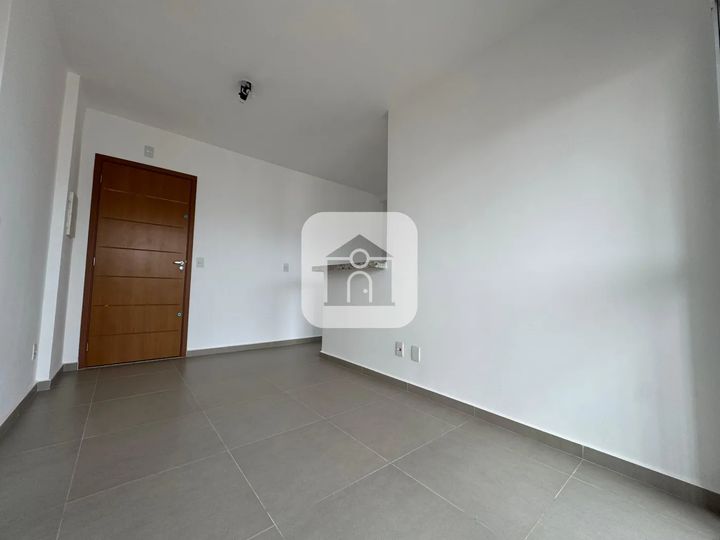 Comprar Apartamento / Padrão em Uberlândia R$ 250.000,00 - Foto 1