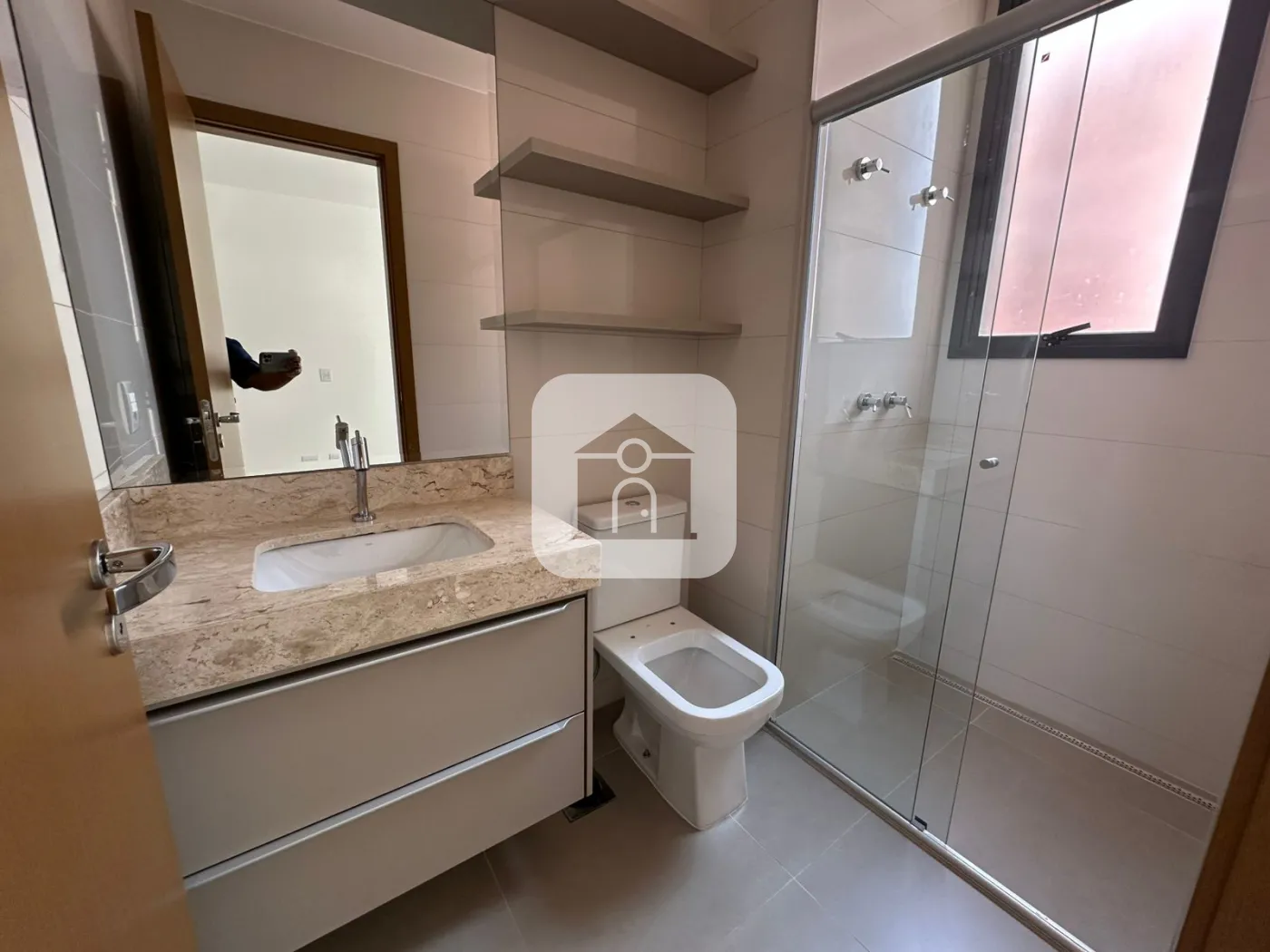 Alugar Apartamento / Padrão em Uberlândia R$ 7.000,00 - Foto 10