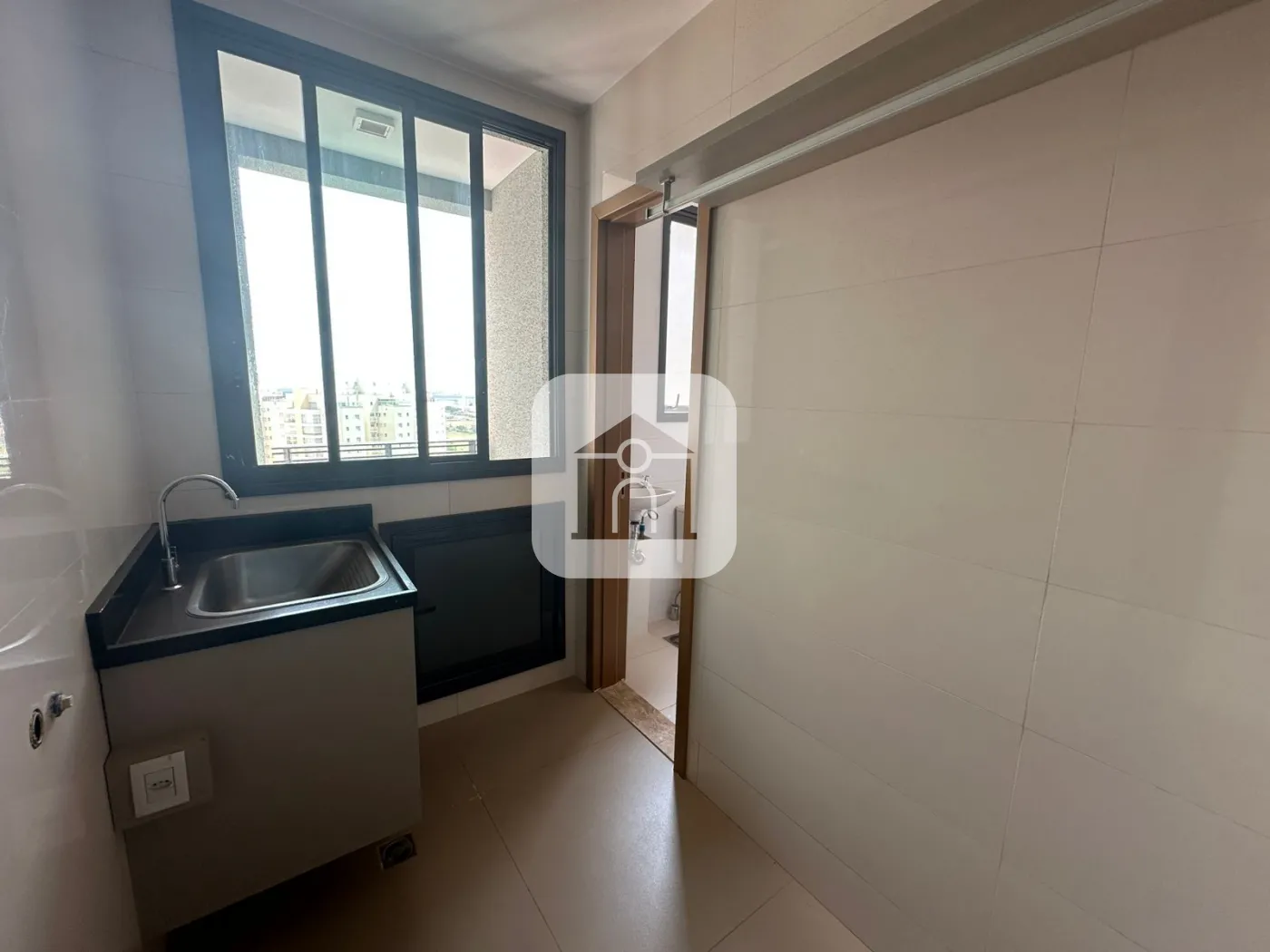 Alugar Apartamento / Padrão em Uberlândia R$ 7.000,00 - Foto 12