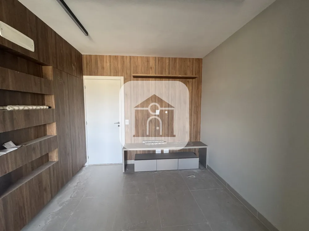 Alugar Apartamento / Padrão em Uberlândia R$ 3.900,00 - Foto 4