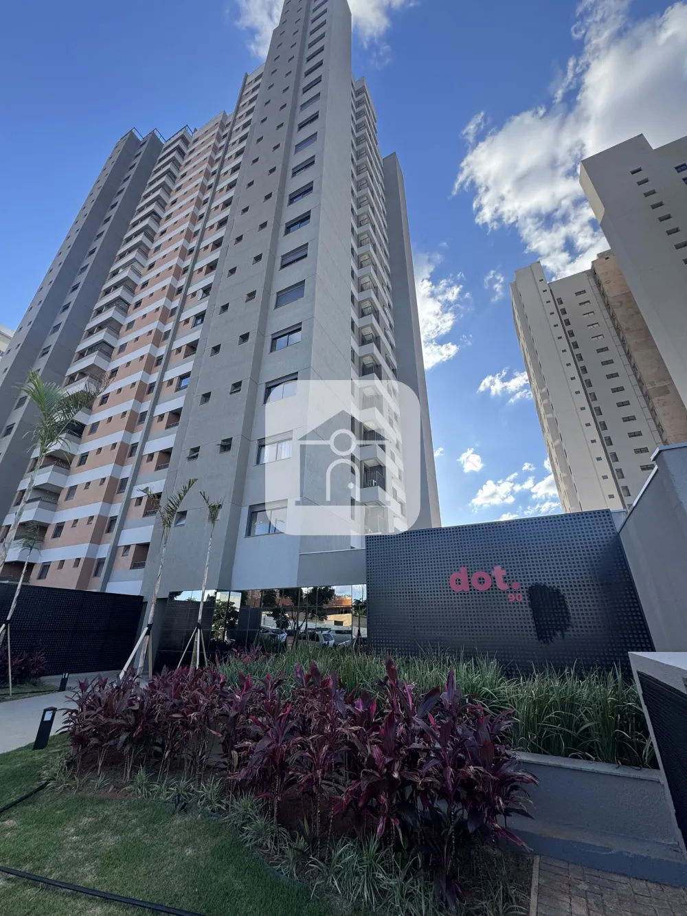 Alugar Apartamento / Padrão em Uberlândia R$ 3.900,00 - Foto 10