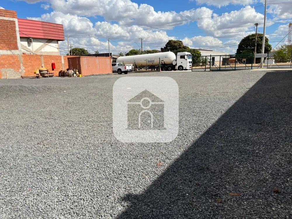 Alugar Terreno / Área em Uberlândia R$ 11.800,00 - Foto 19