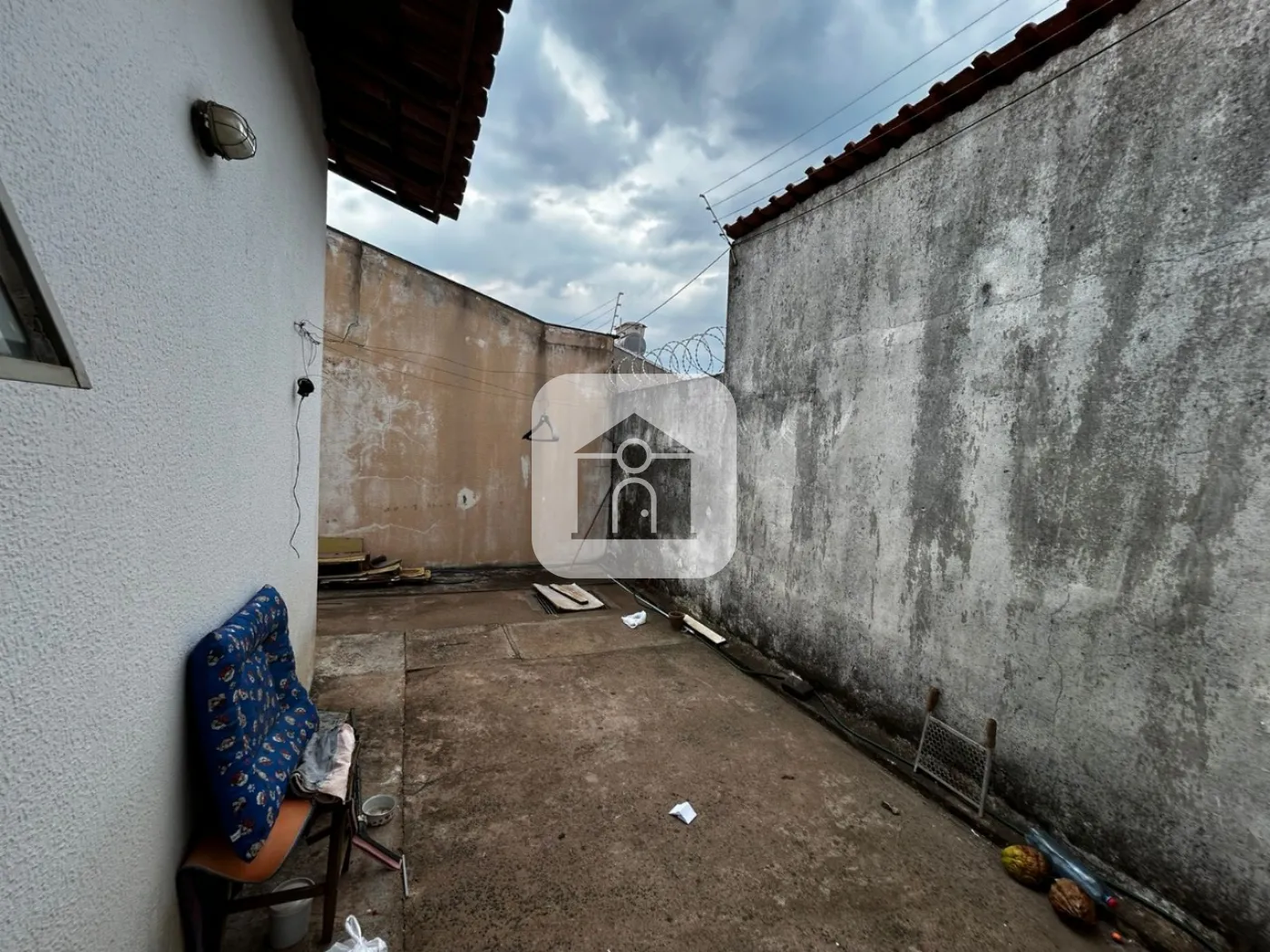 Comprar Casa / Colônia em Uberlândia R$ 250.000,00 - Foto 10