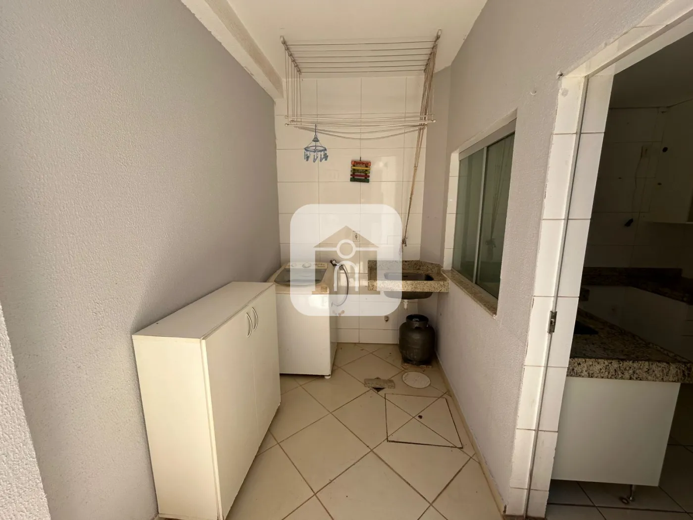 Alugar Casa / Condomínio ou Loteamento Fechado em Uberlandia R$ 2.000,00 - Foto 4