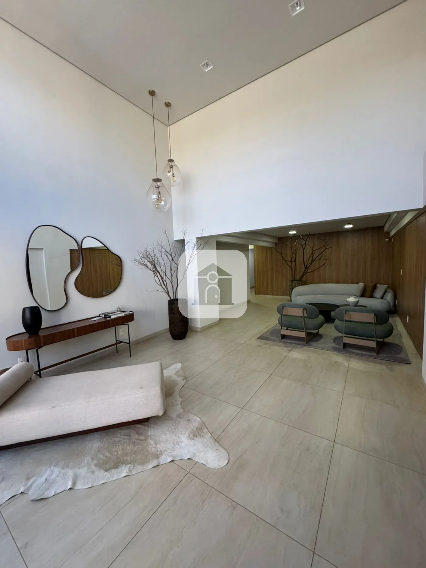 Comprar Apartamento / Padrão em Uberlândia R$ 1.400.000,00 - Foto 2