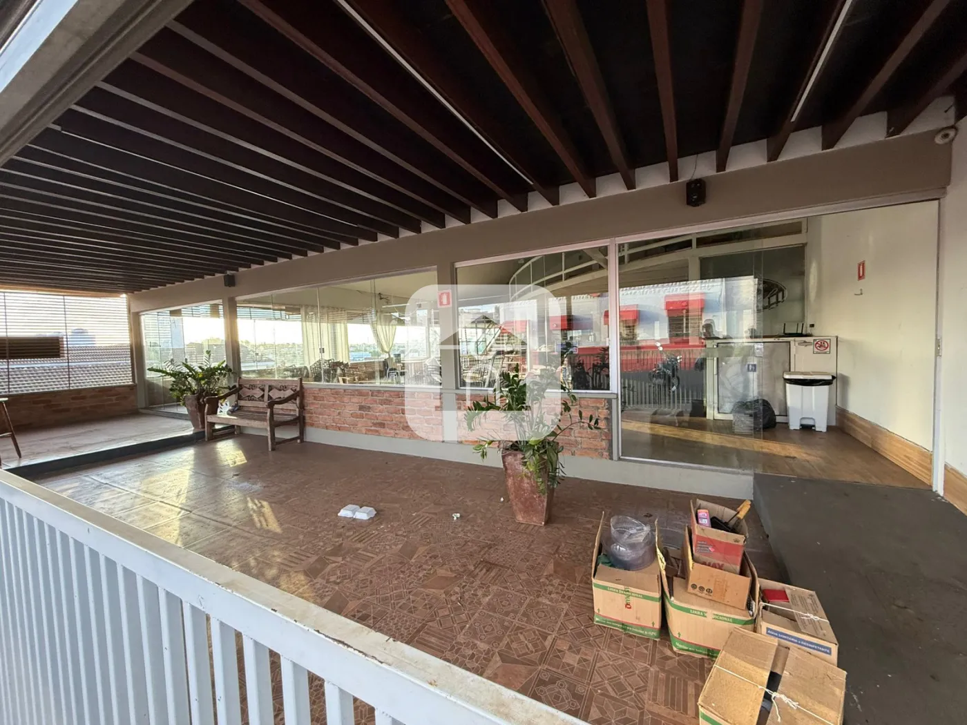 Alugar Comercial / Prédio em Uberlândia R$ 9.000,00 - Foto 1