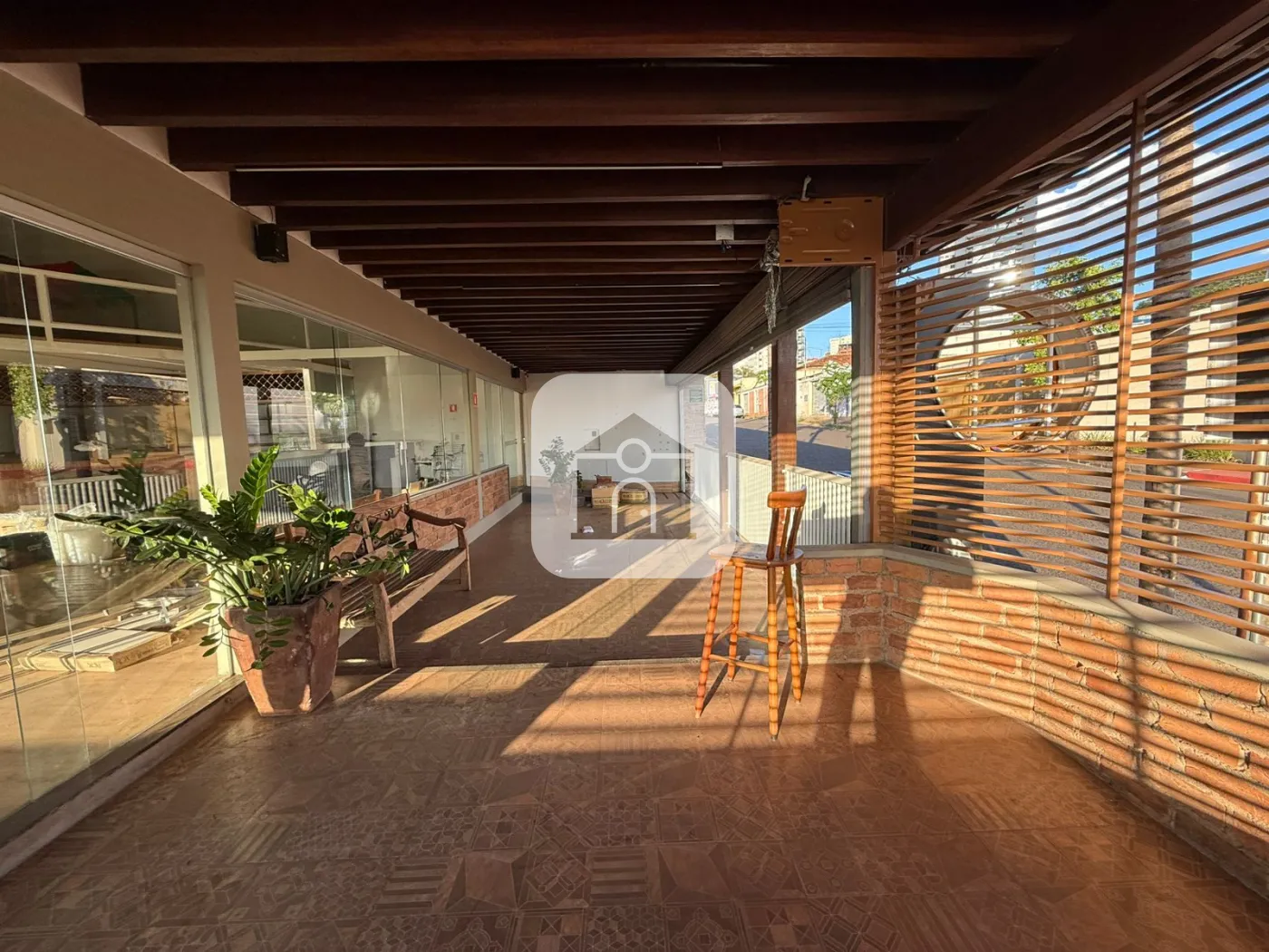 Alugar Comercial / Prédio em Uberlândia R$ 9.000,00 - Foto 3