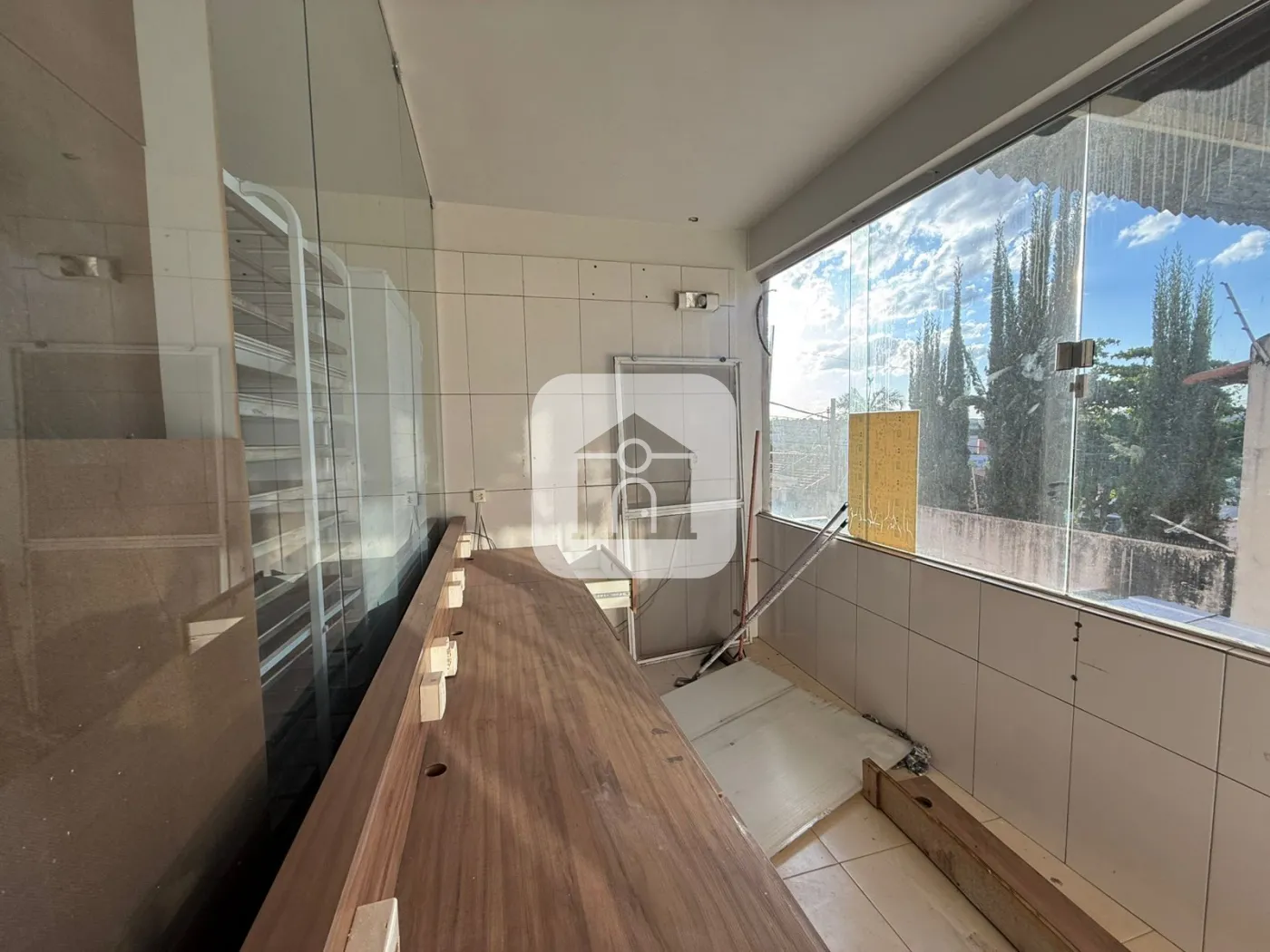 Alugar Comercial / Prédio em Uberlândia R$ 9.000,00 - Foto 18