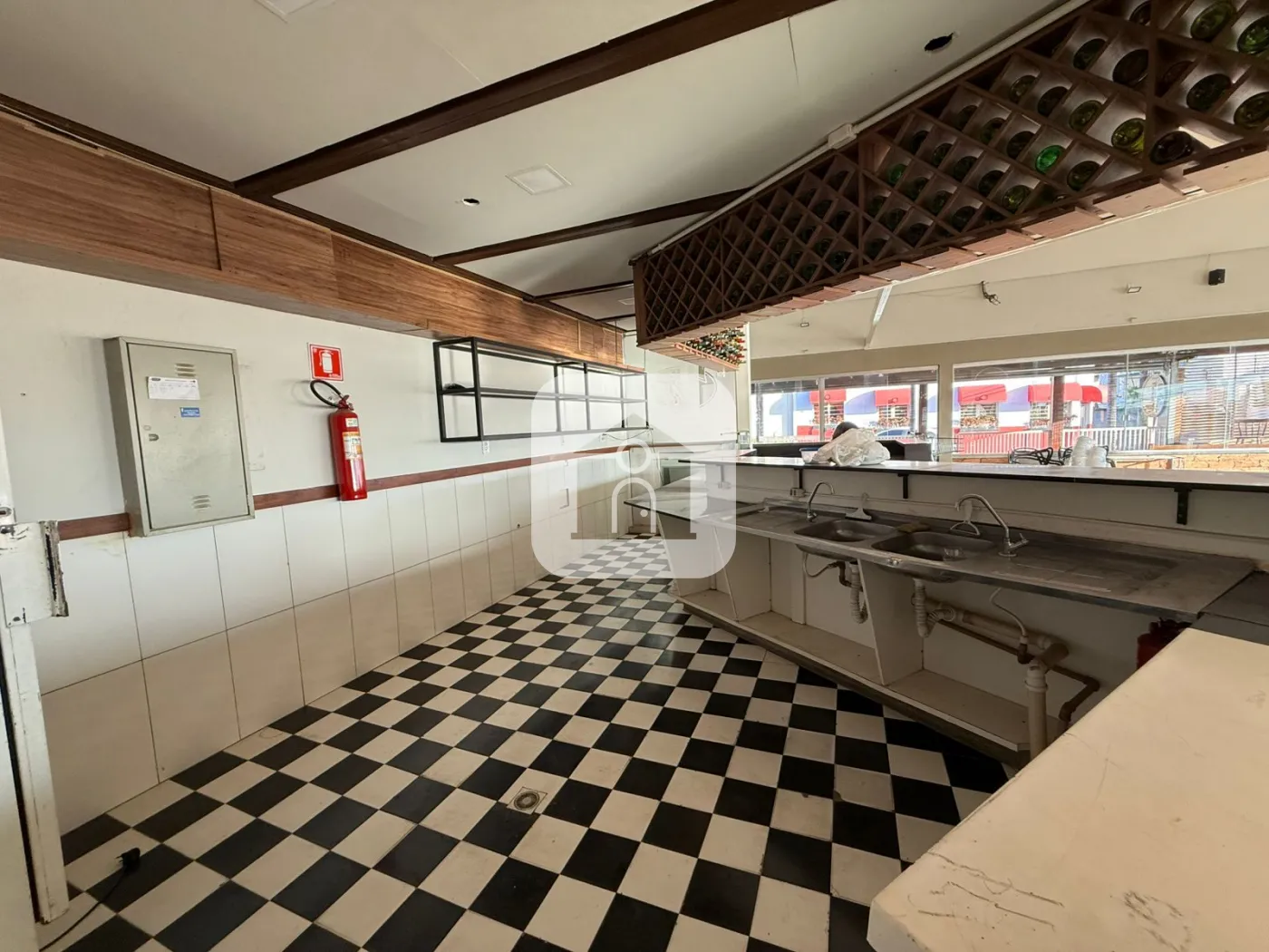 Alugar Comercial / Prédio em Uberlândia R$ 9.000,00 - Foto 25
