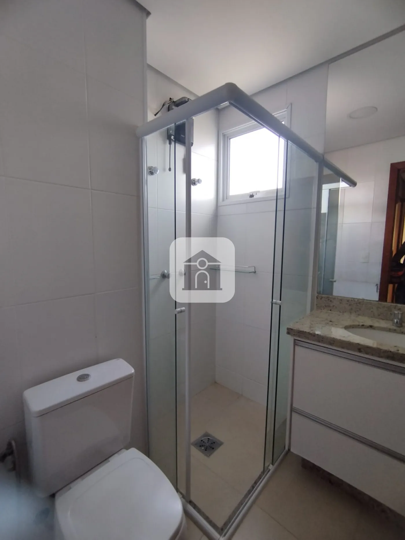 Alugar Apartamento / Padrão em Uberlândia R$ 3.200,00 - Foto 15