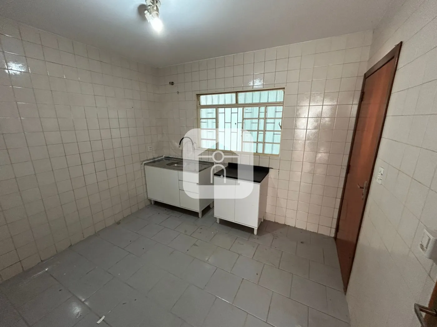 Alugar Casa / Padrão em Uberlândia R$ 3.000,00 - Foto 10