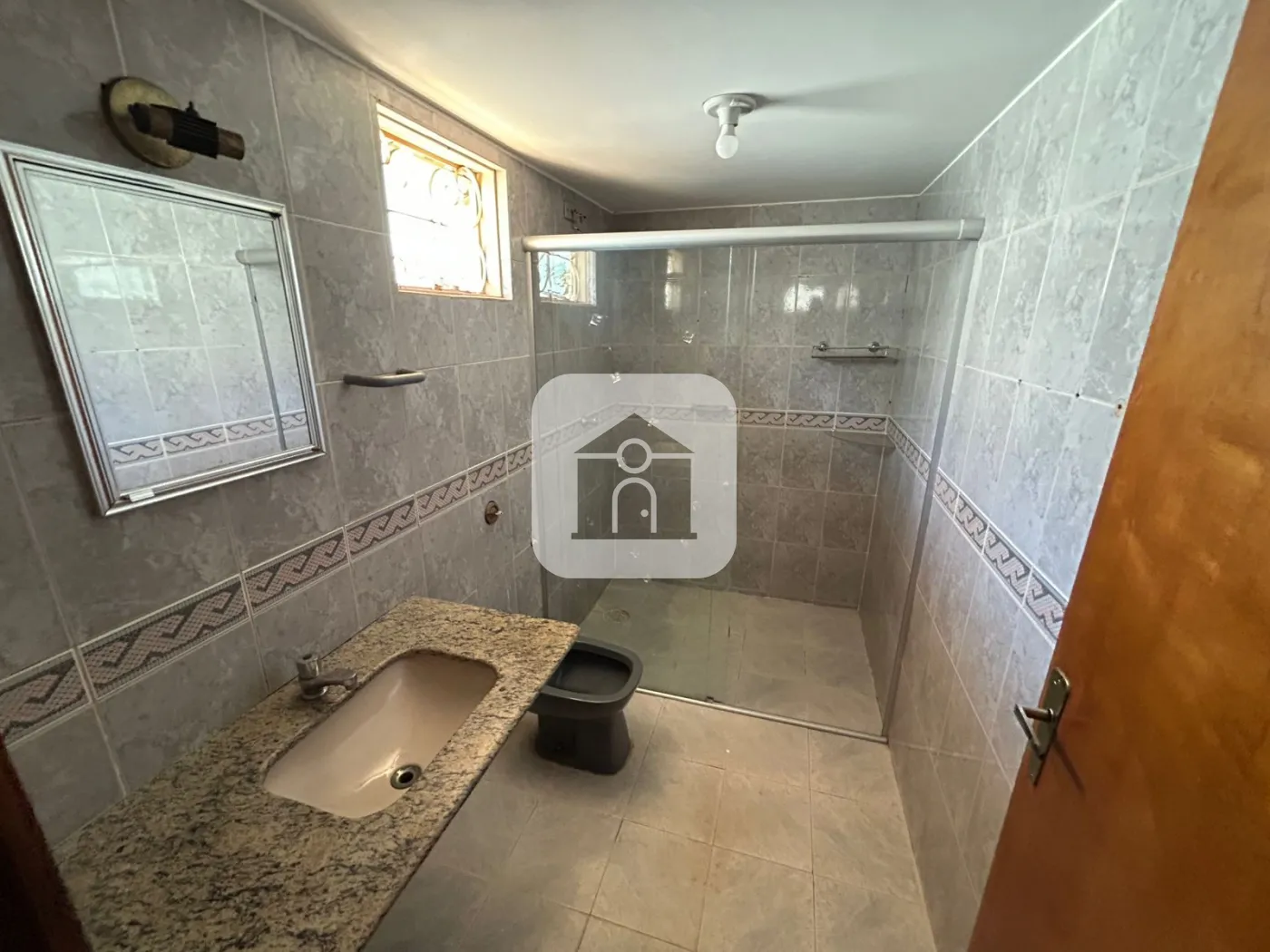 Alugar Casa / Padrão em Uberlândia R$ 3.000,00 - Foto 12