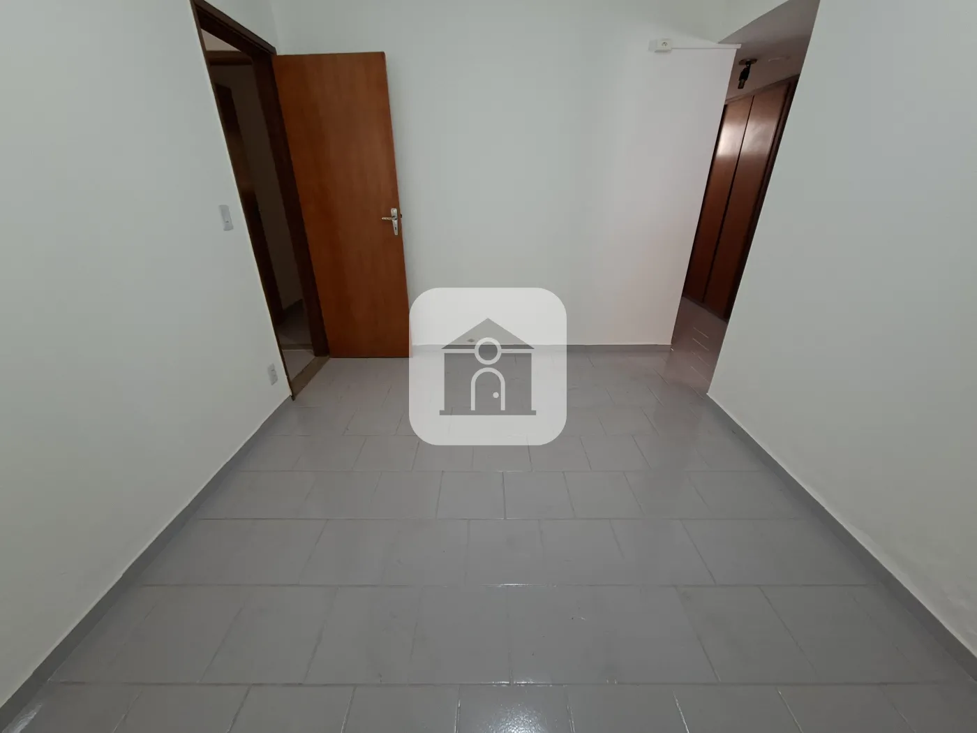 Alugar Casa / Padrão em Uberlândia R$ 3.000,00 - Foto 10