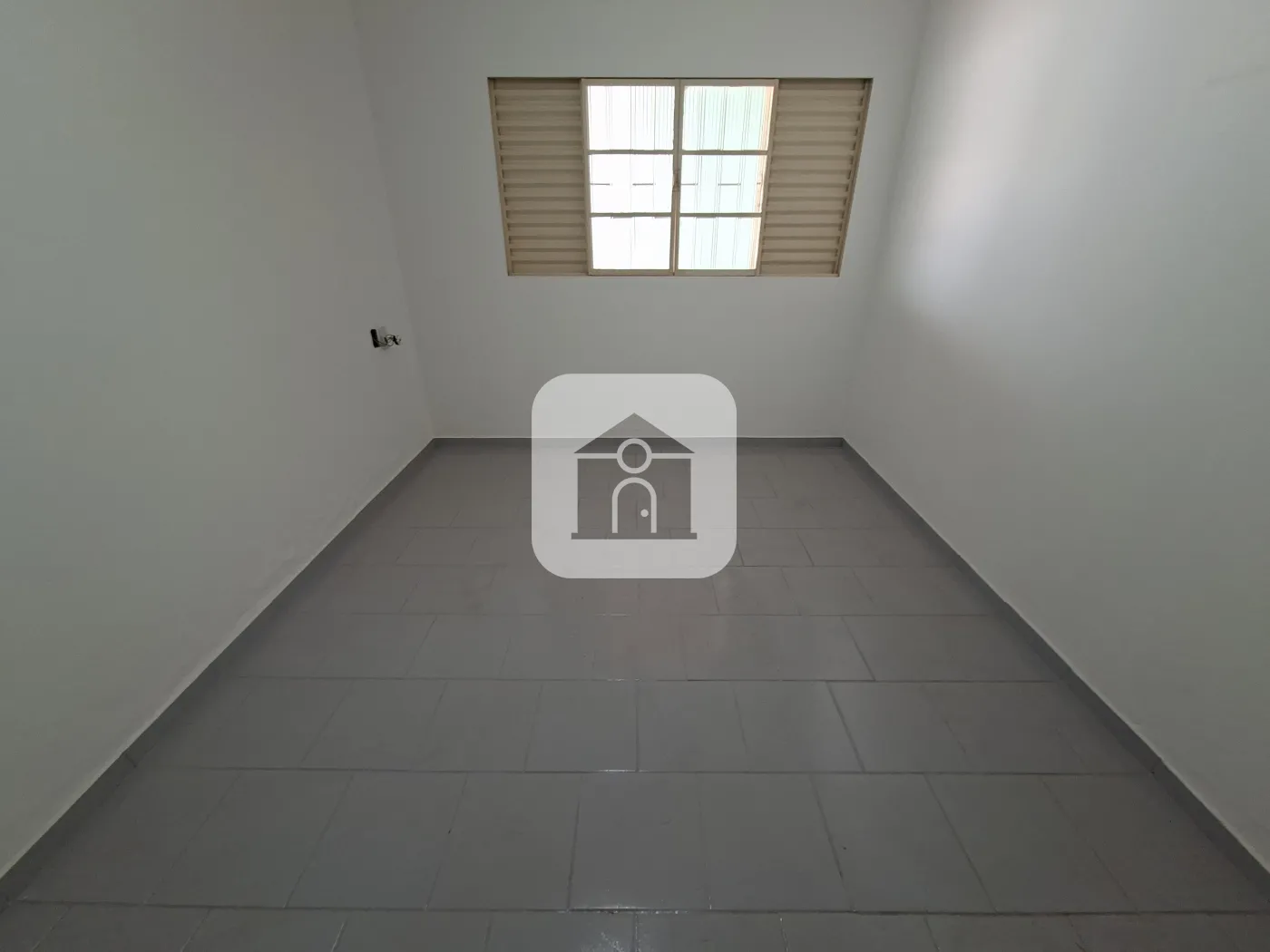 Alugar Casa / Padrão em Uberlândia R$ 3.000,00 - Foto 11