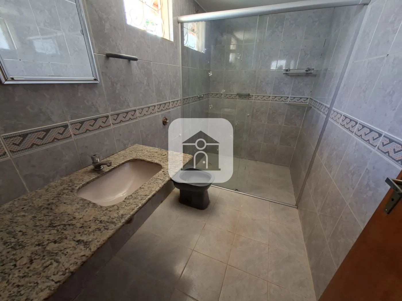 Alugar Casa / Padrão em Uberlândia R$ 3.000,00 - Foto 13