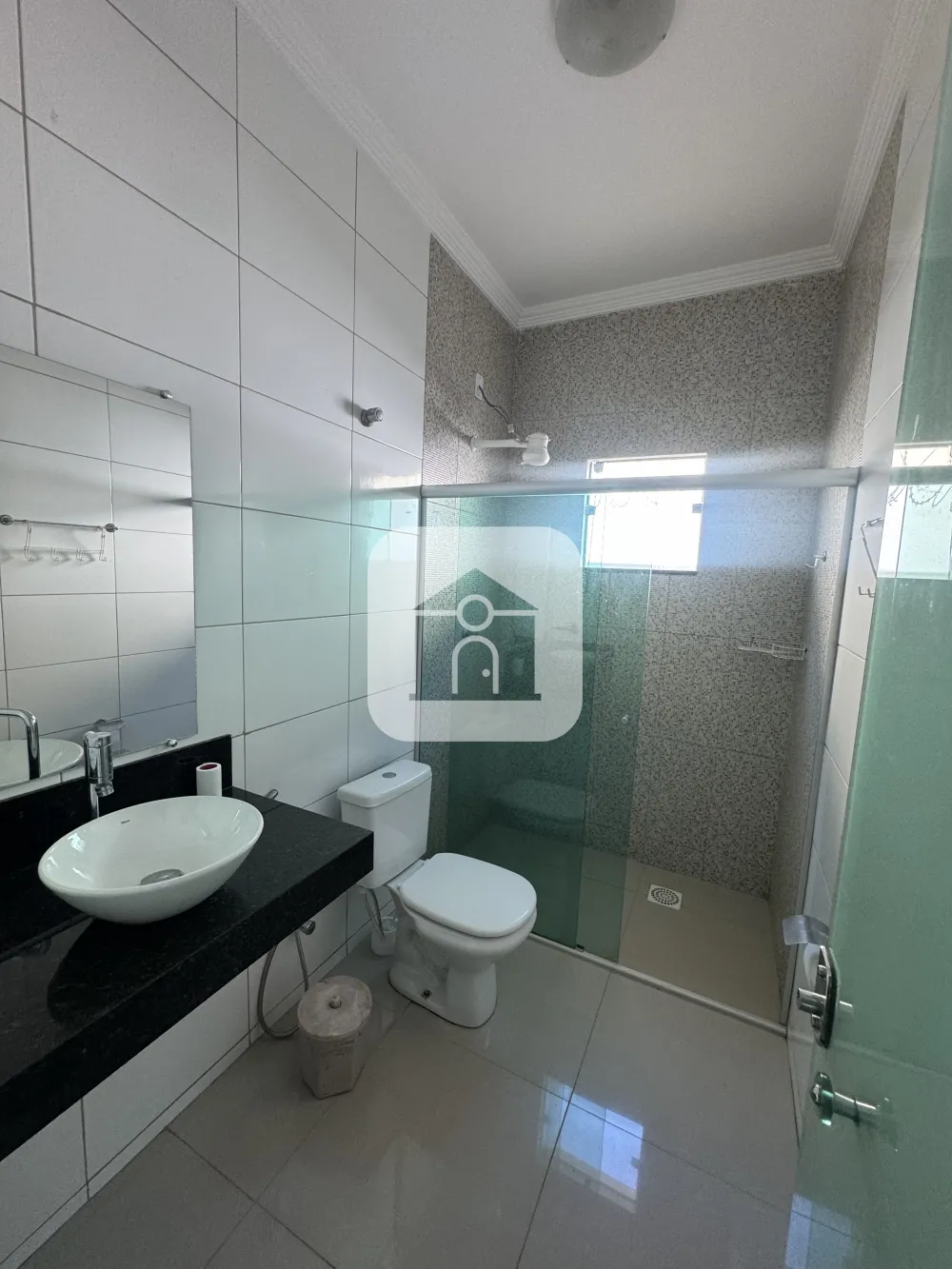 Alugar Casa / Padrão em Uberlândia R$ 2.300,00 - Foto 7