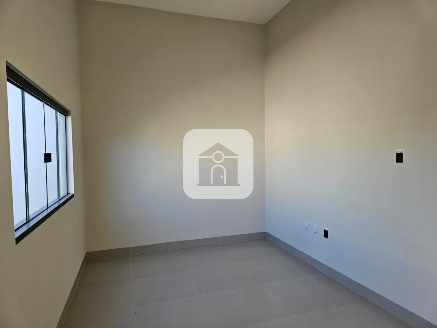 Comprar Casa / Geminada em Uberlândia R$ 339.000,00 - Foto 4