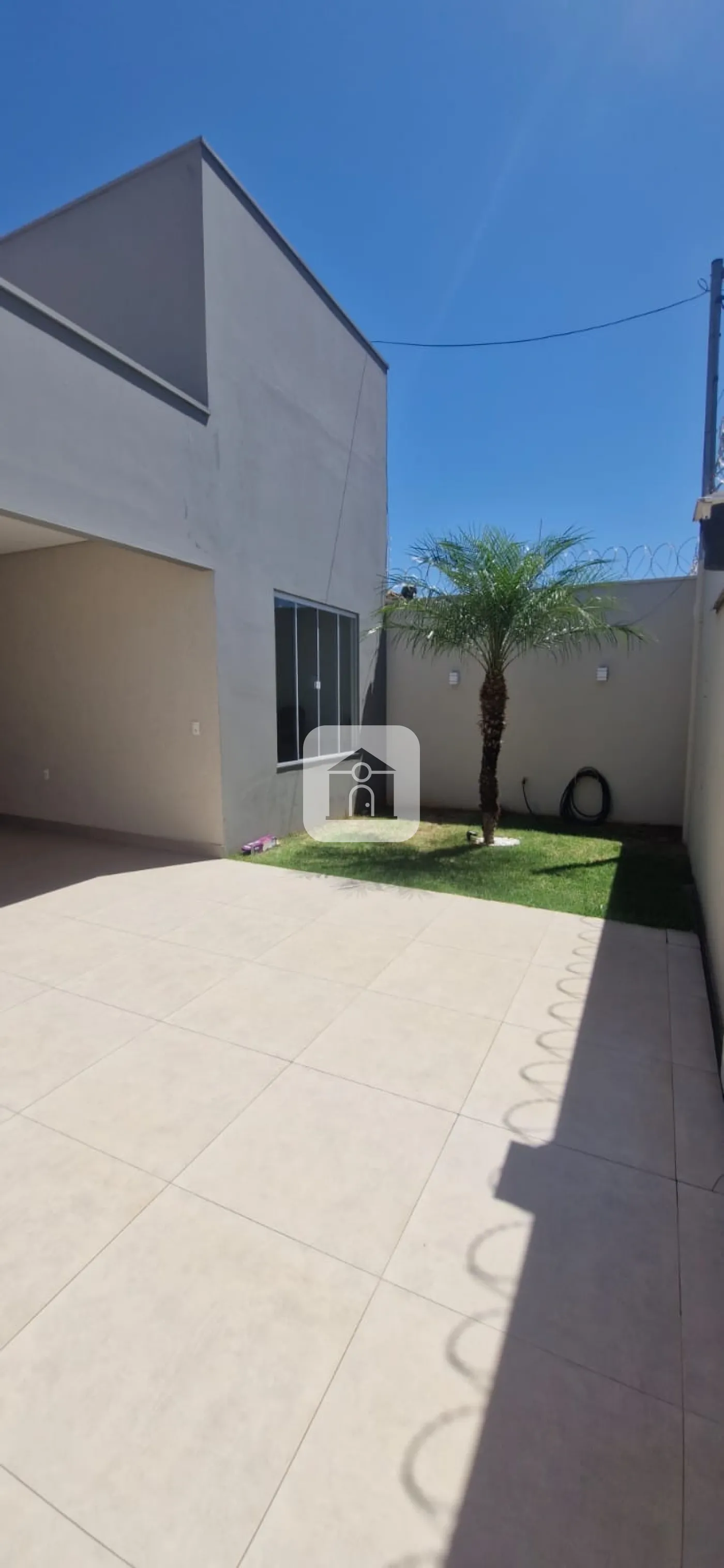 Alugar Casa / Padrão em Uberlândia R$ 4.800,00 - Foto 16