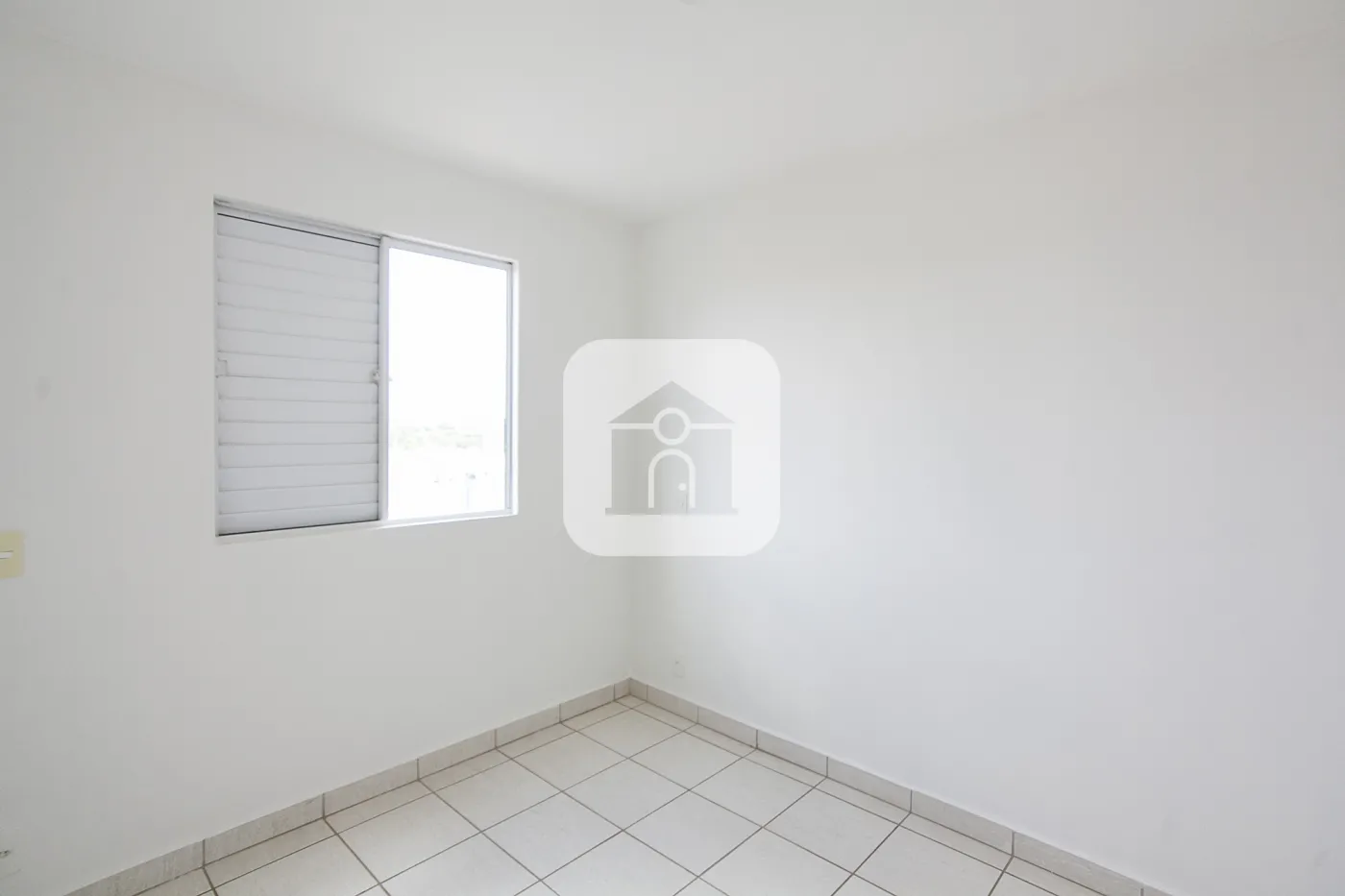Comprar Apartamento / Padrão em Uberlândia R$ 170.000,00 - Foto 4