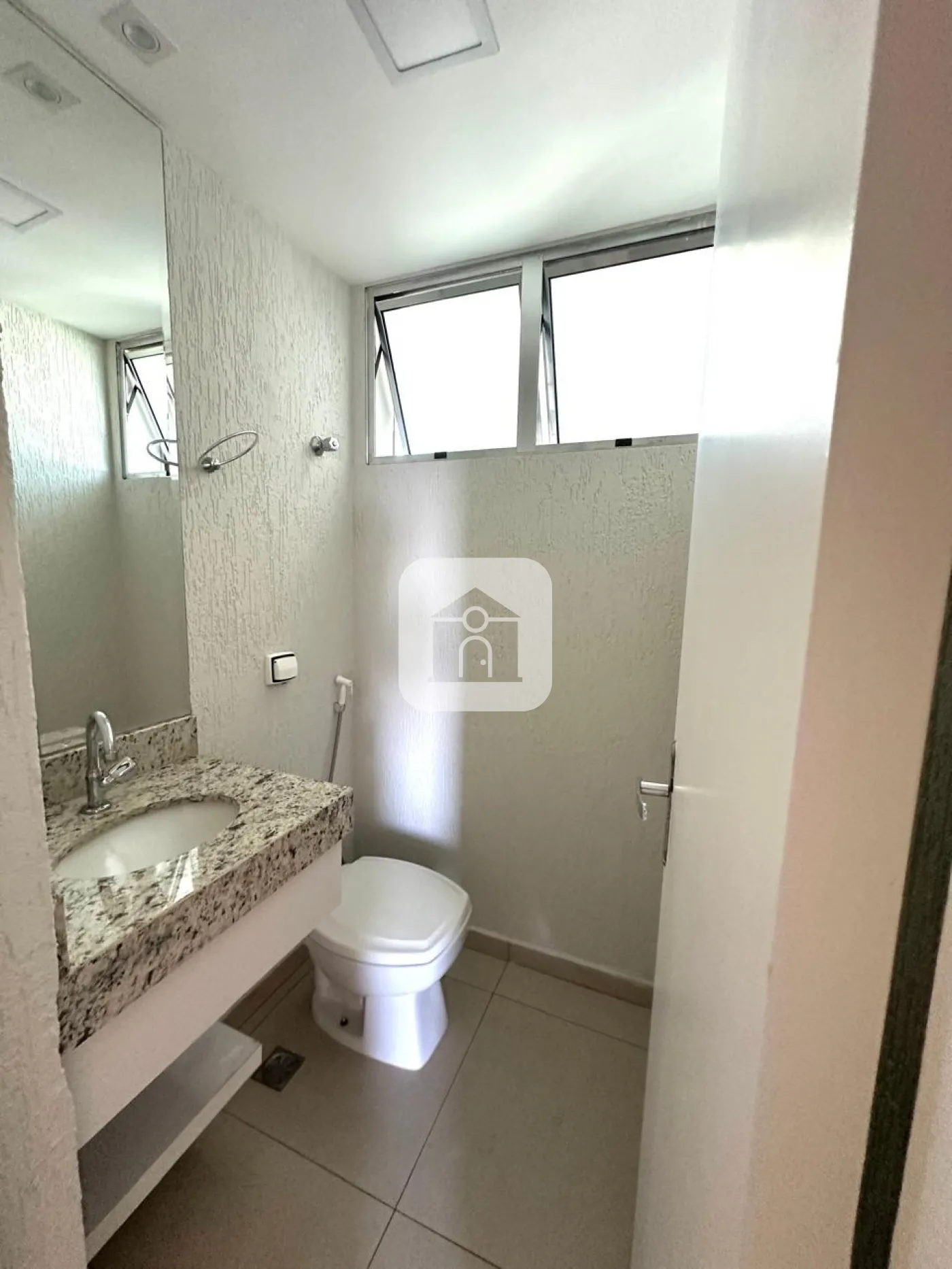 Comprar Apartamento / Padrão em Uberlândia R$ 600.000,00 - Foto 10