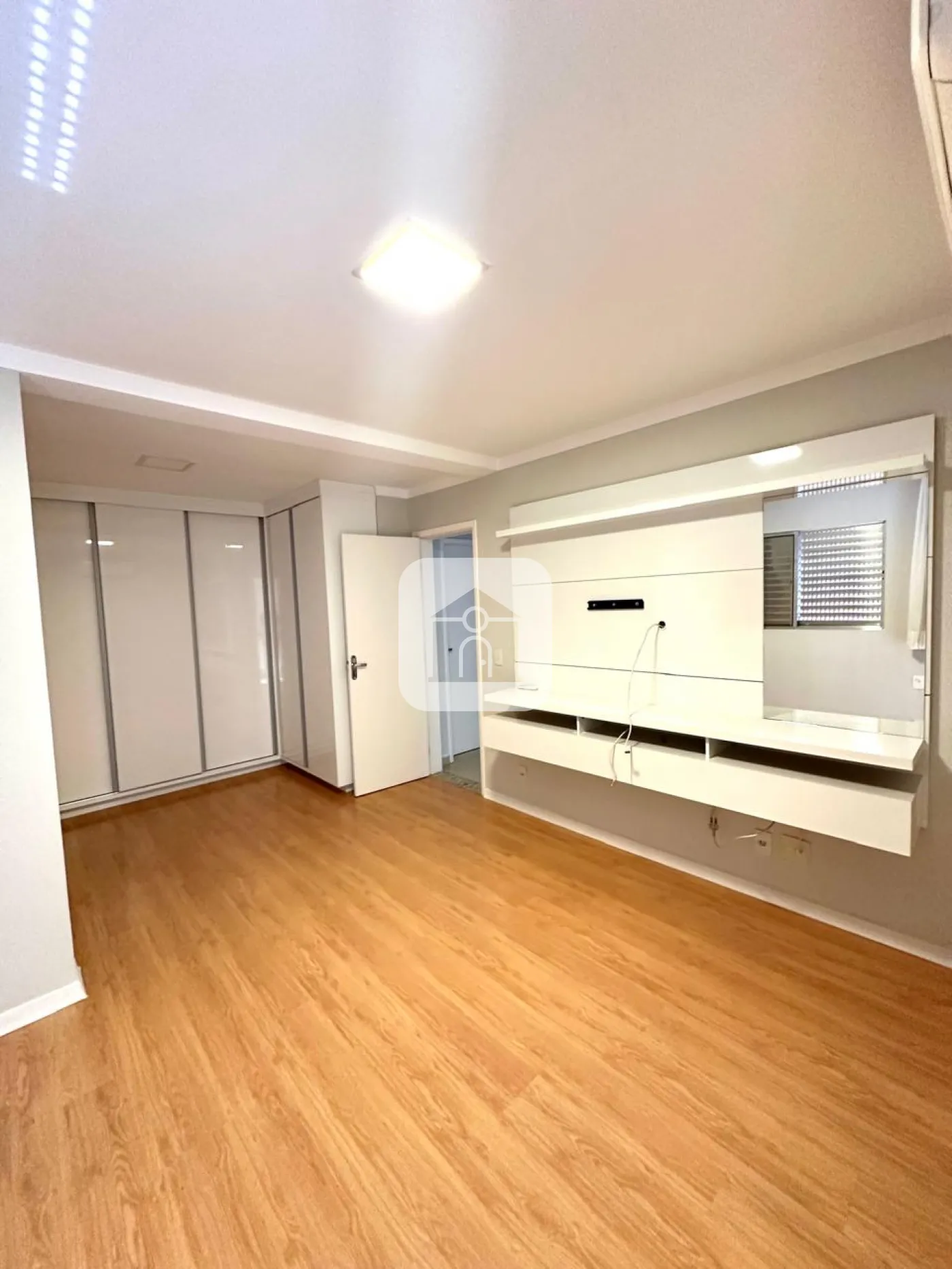 Comprar Apartamento / Padrão em Uberlândia R$ 600.000,00 - Foto 7