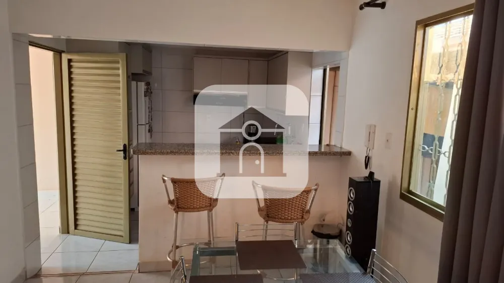 Comprar Casa / Padrão em Uberlândia R$ 950.000,00 - Foto 13