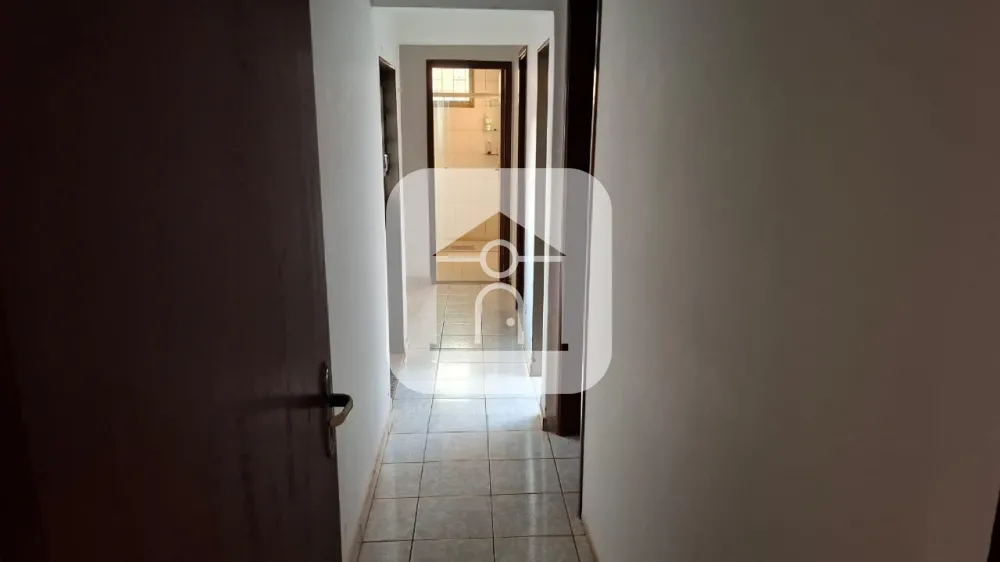 Comprar Casa / Padrão em Uberlândia R$ 950.000,00 - Foto 5