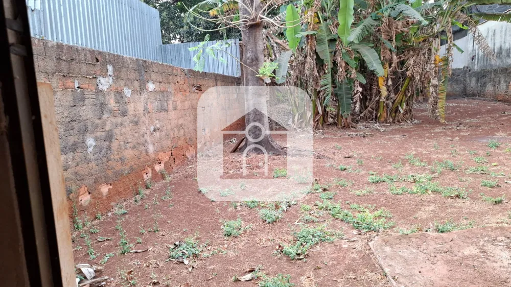 Comprar Casa / Padrão em Uberlândia R$ 950.000,00 - Foto 16