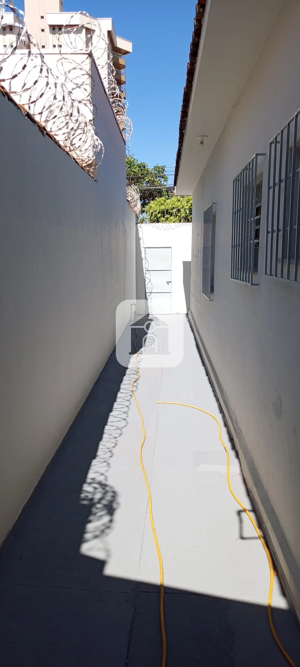Alugar Casa / Padrão em Uberlândia R$ 3.500,00 - Foto 10