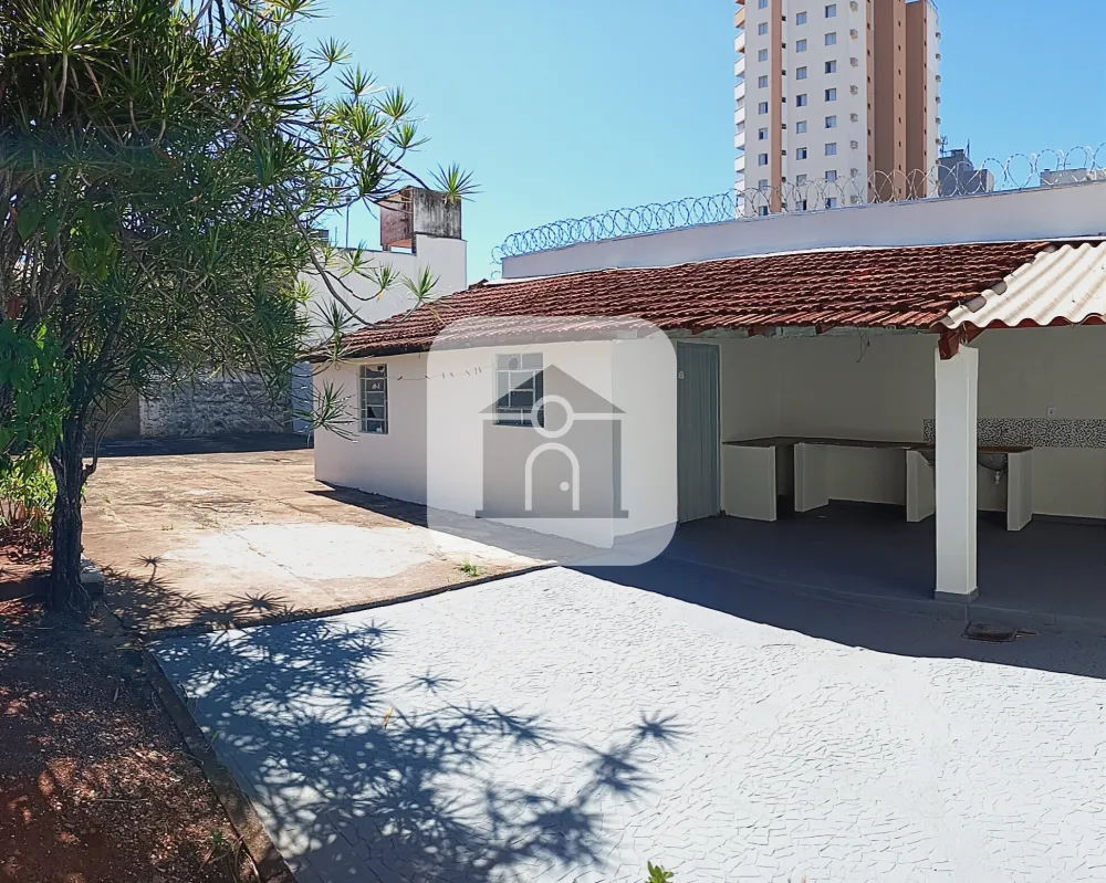 Alugar Casa / Padrão em Uberlândia R$ 3.500,00 - Foto 15