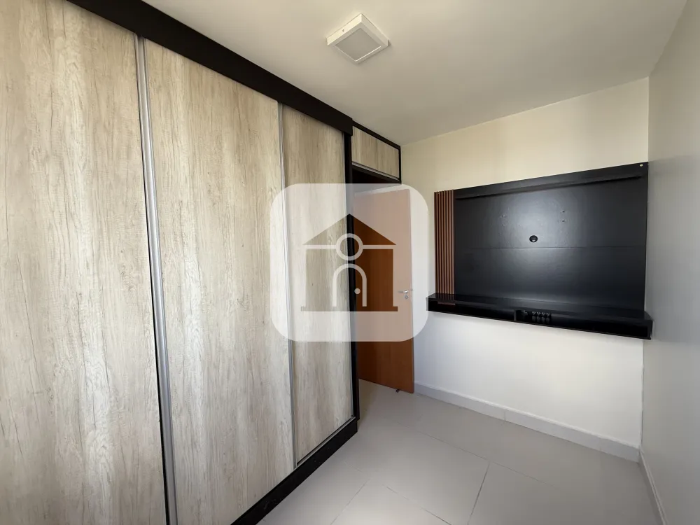 Alugar Apartamento / Padrão em Uberlandia R$ 2.300,00 - Foto 14