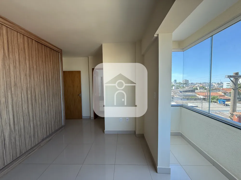 Alugar Apartamento / Padrão em Uberlândia R$ 3.000,00 - Foto 14