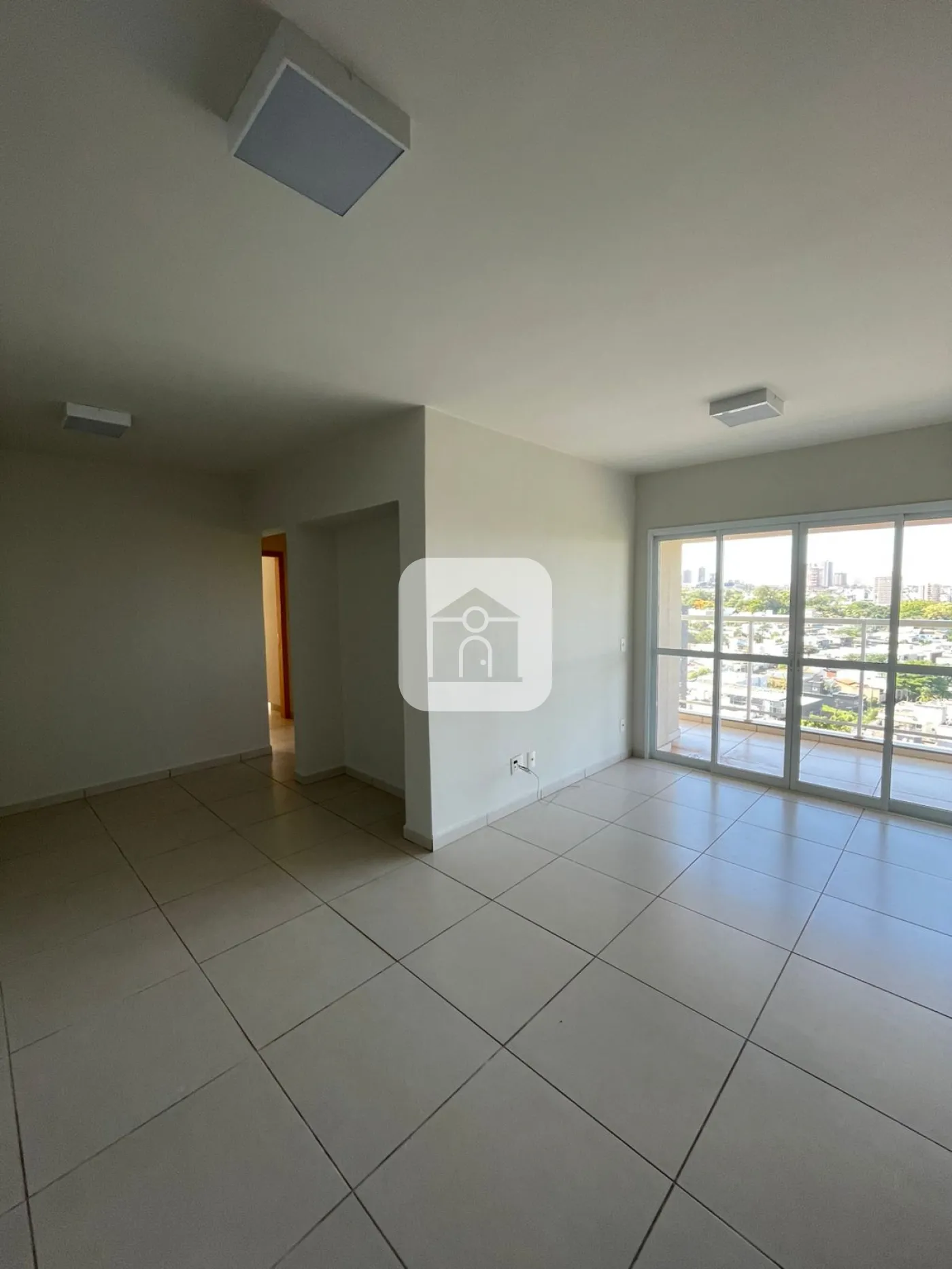 Alugar Apartamento / Padrão em Uberlândia R$ 2.600,00 - Foto 3